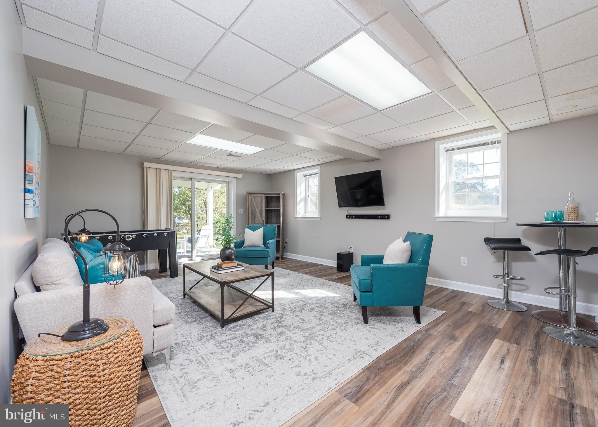 WEST SHORE - Residential