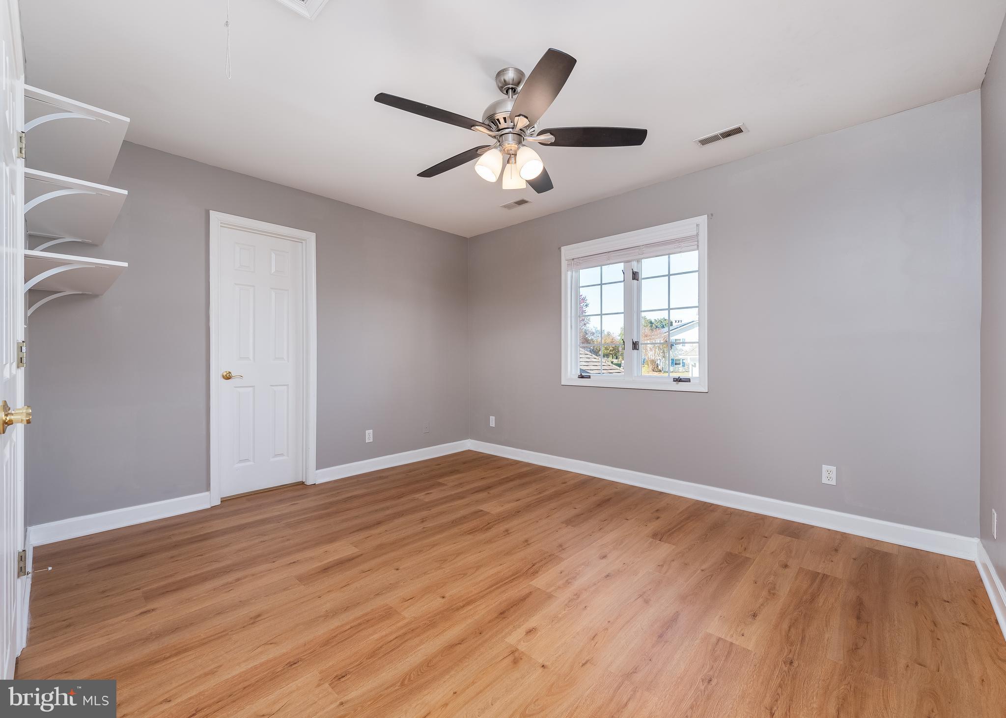 WEST SHORE - Residential