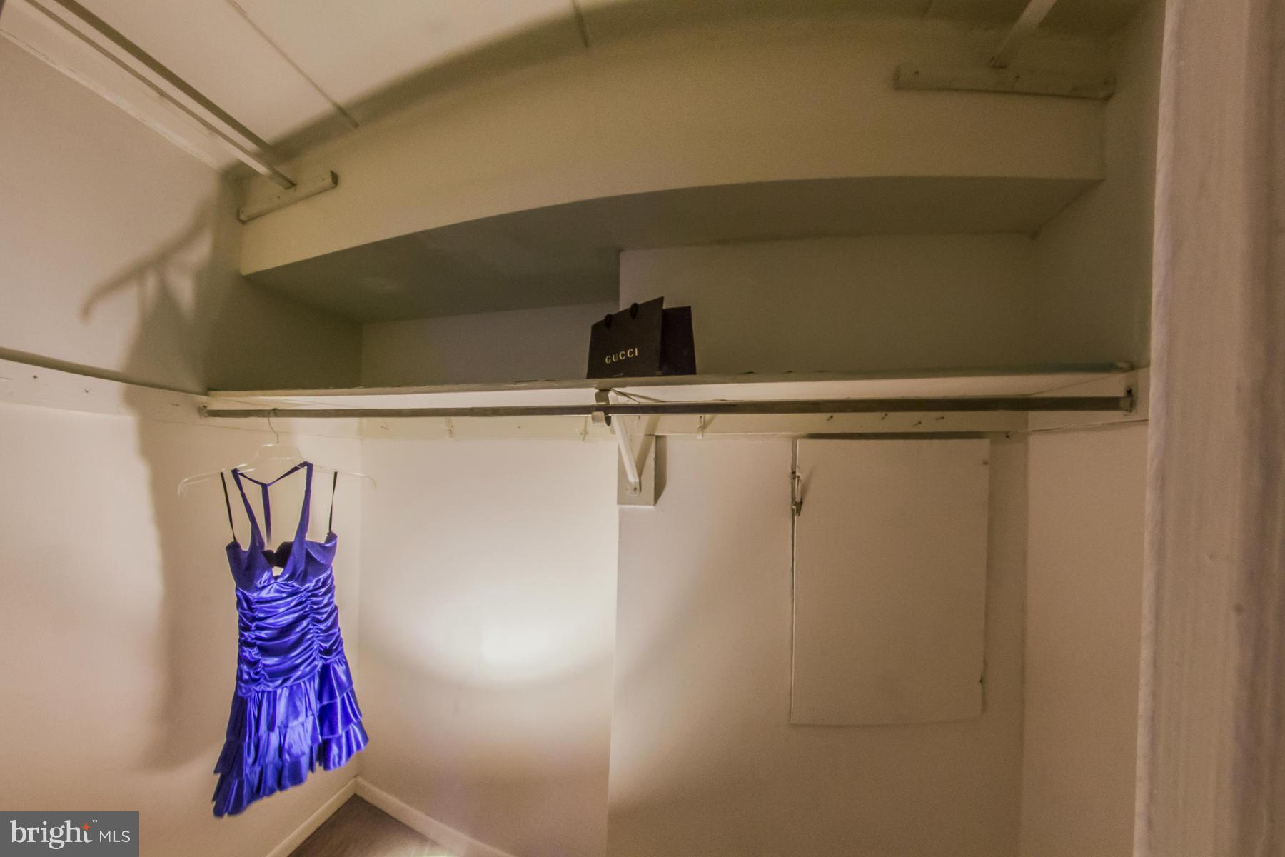 HUNTINGTON CLUB - Residential