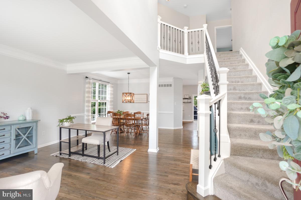 8020 FLORA LANE