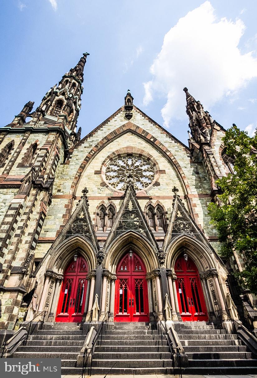 MOUNT VERNON PLACE HISTORIC DISTRICT - Residential