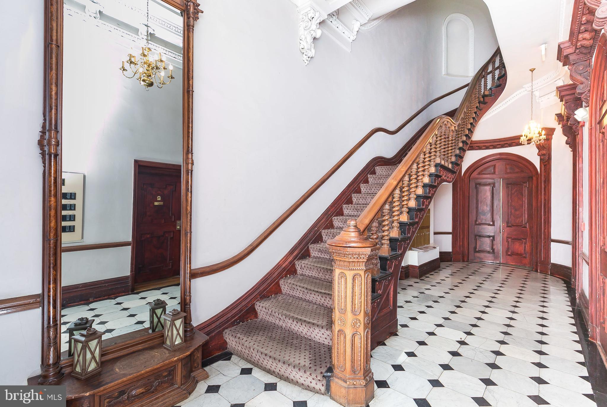 MOUNT VERNON PLACE HISTORIC DISTRICT - Residential