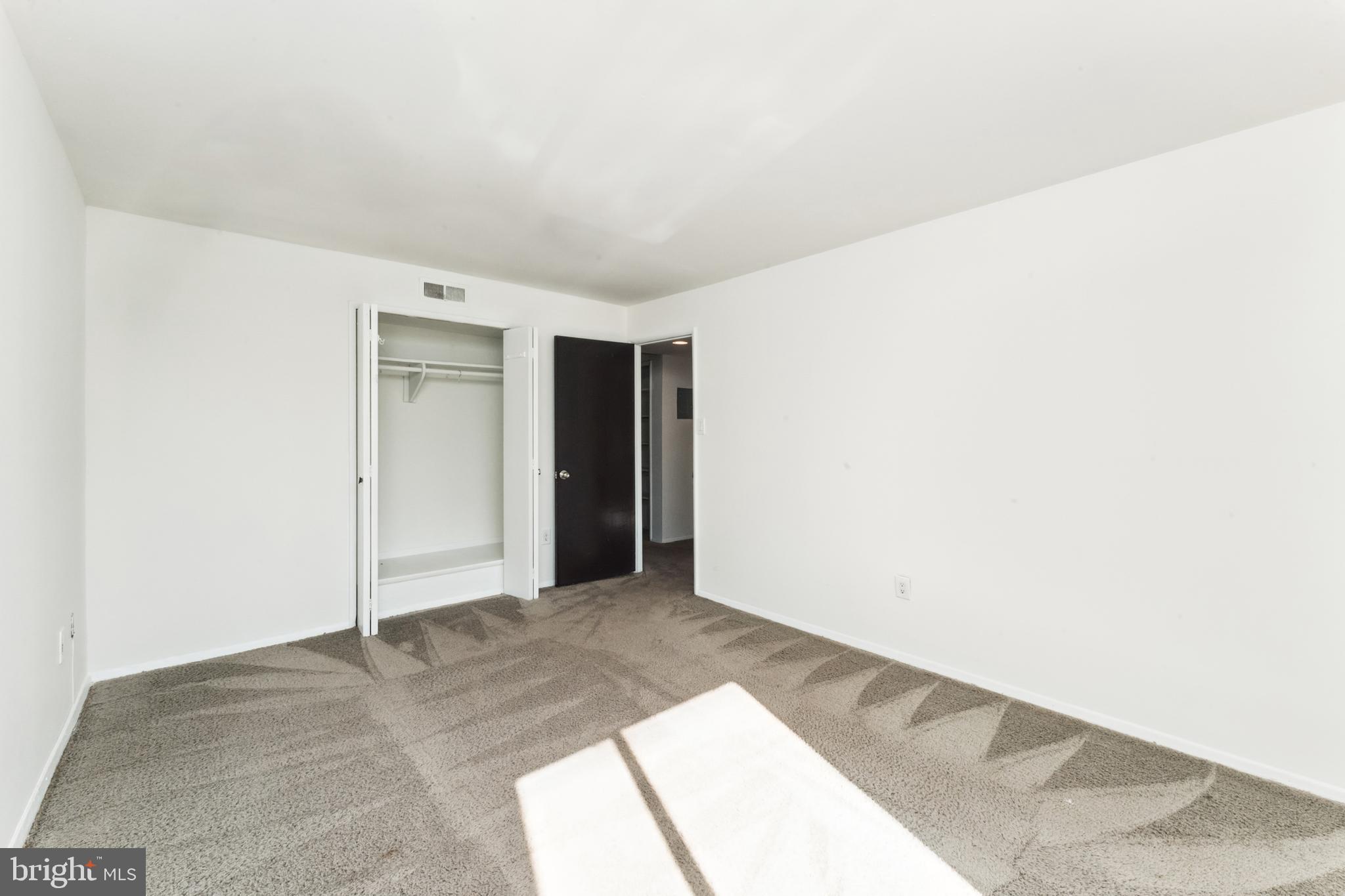 BROOKSIDE CONDOMINIUMS - Residential Lease