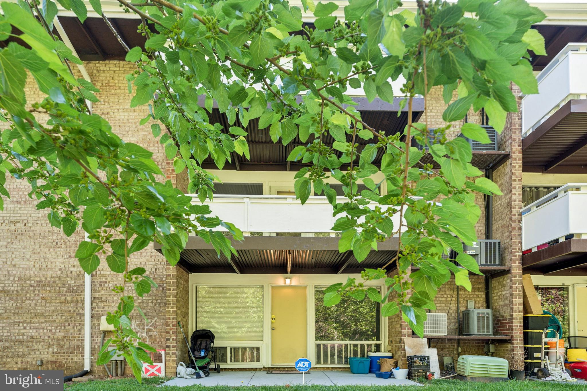 BROOKSIDE CONDOMINIUMS - Residential Lease