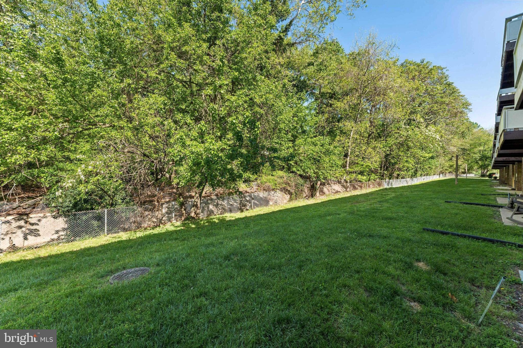 BROOKSIDE CONDOMINIUMS - Residential Lease