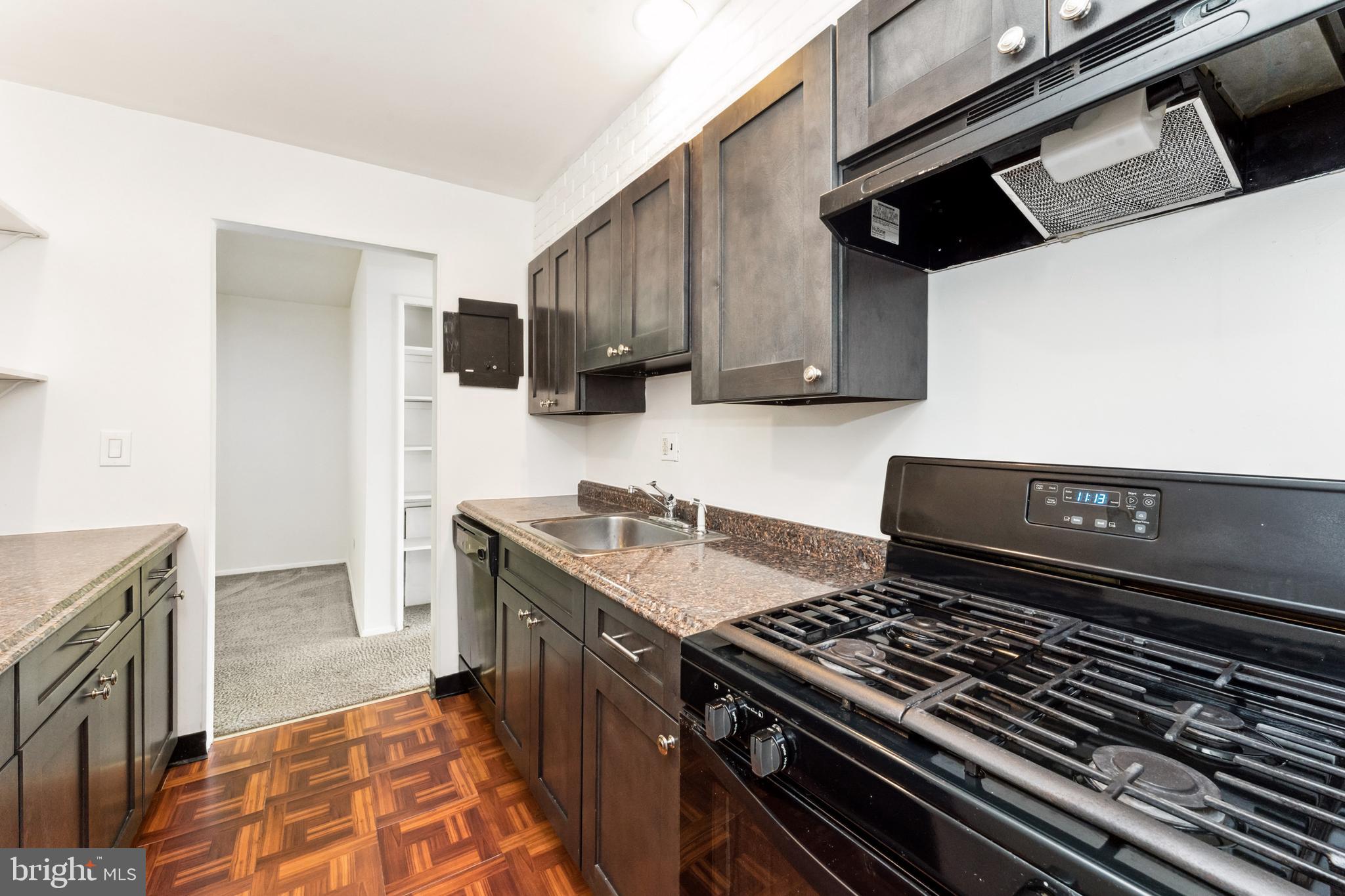 BROOKSIDE CONDOMINIUMS - Residential Lease