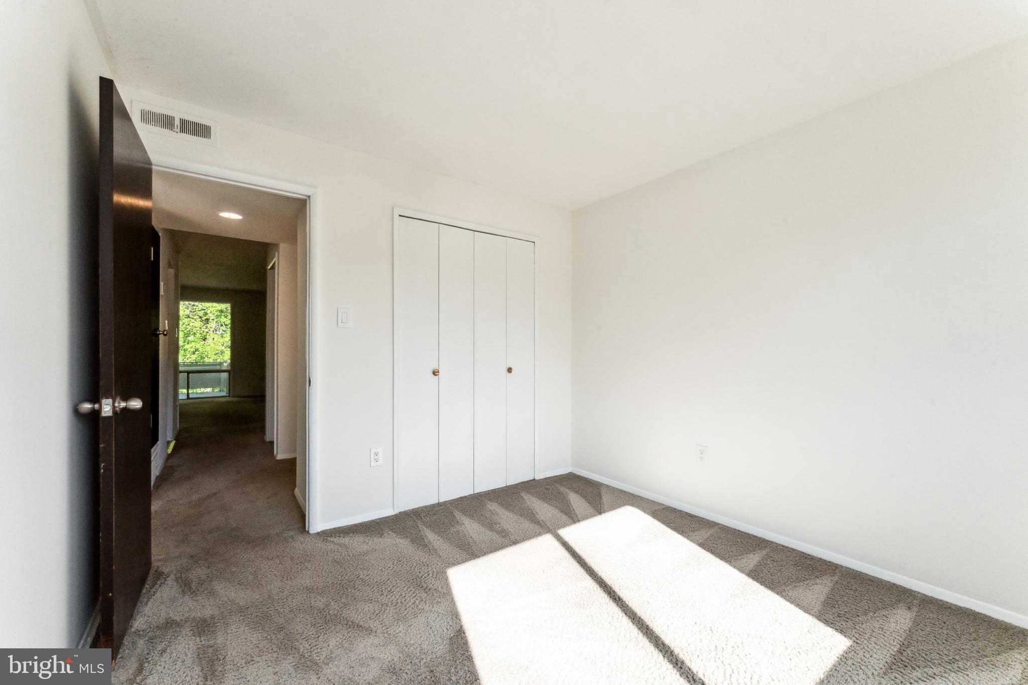 BROOKSIDE CONDOMINIUMS - Residential Lease