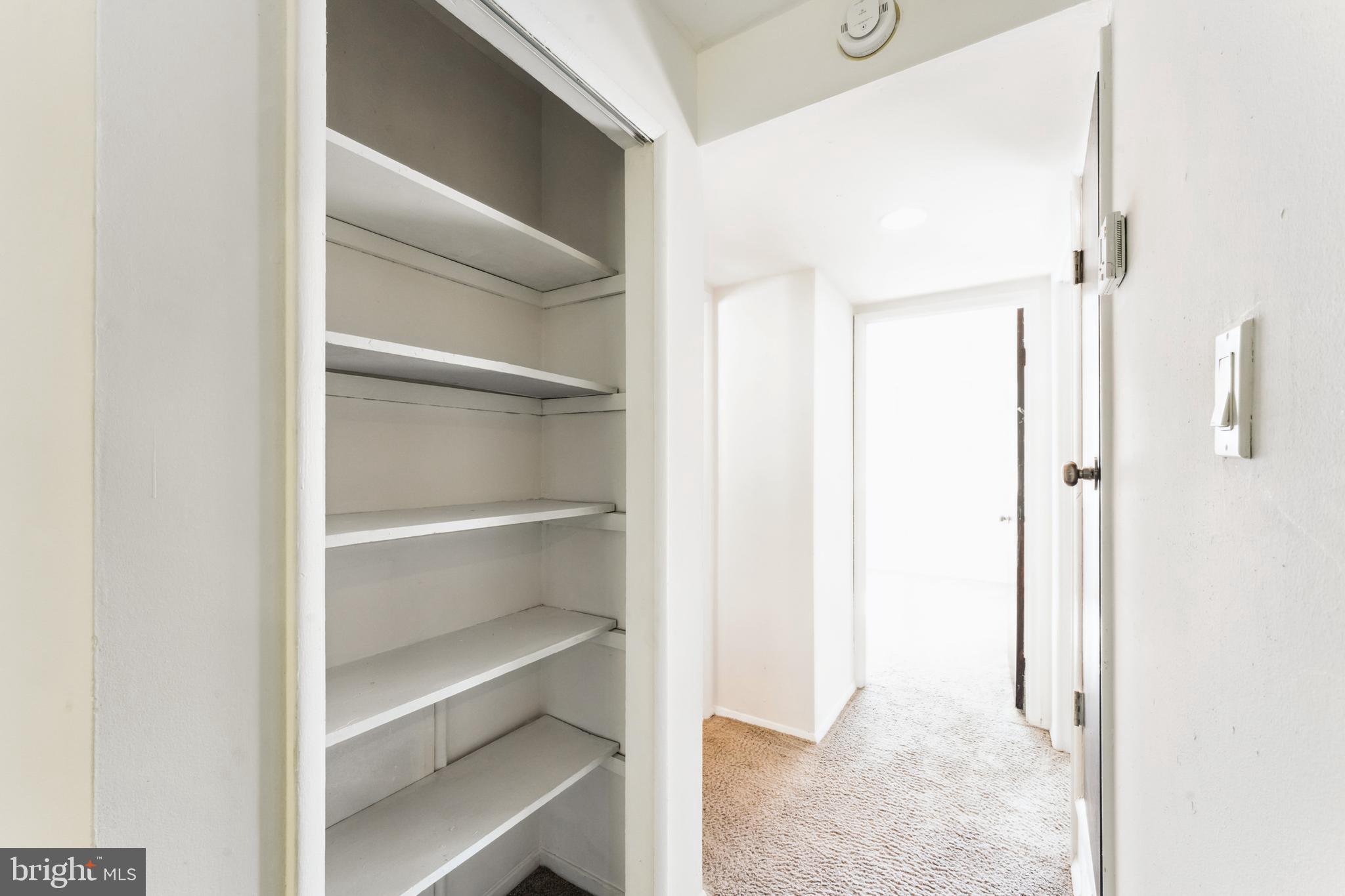 BROOKSIDE CONDOMINIUMS - Residential Lease