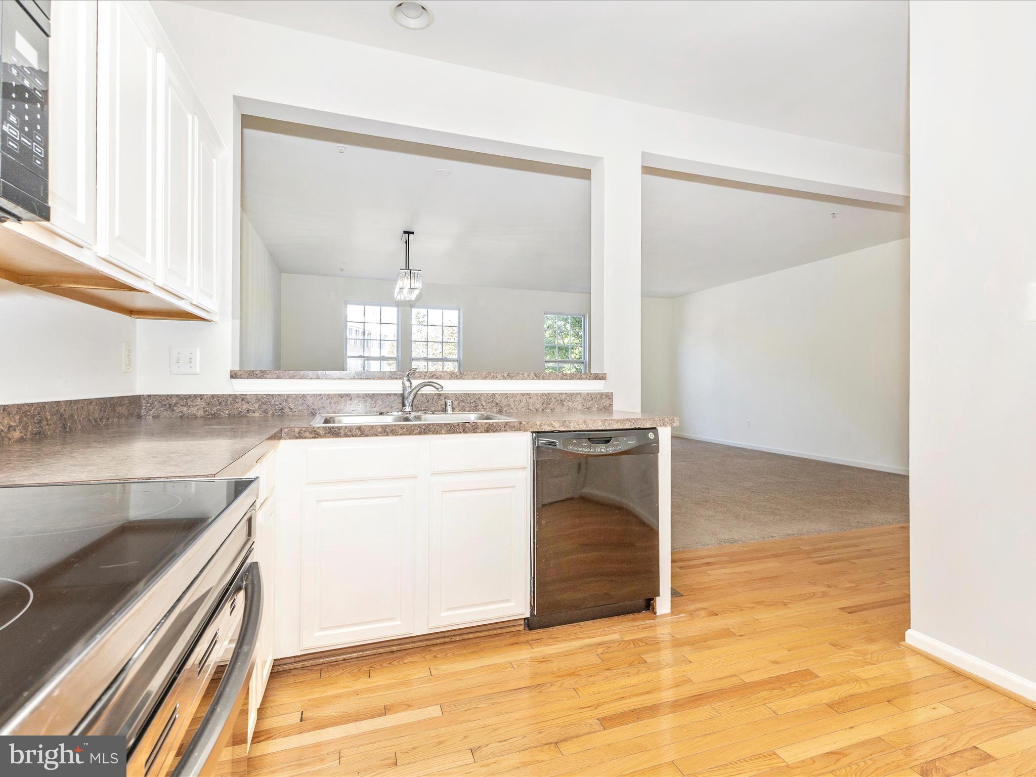 THE OAKS AT WATERS EDGE - Residential