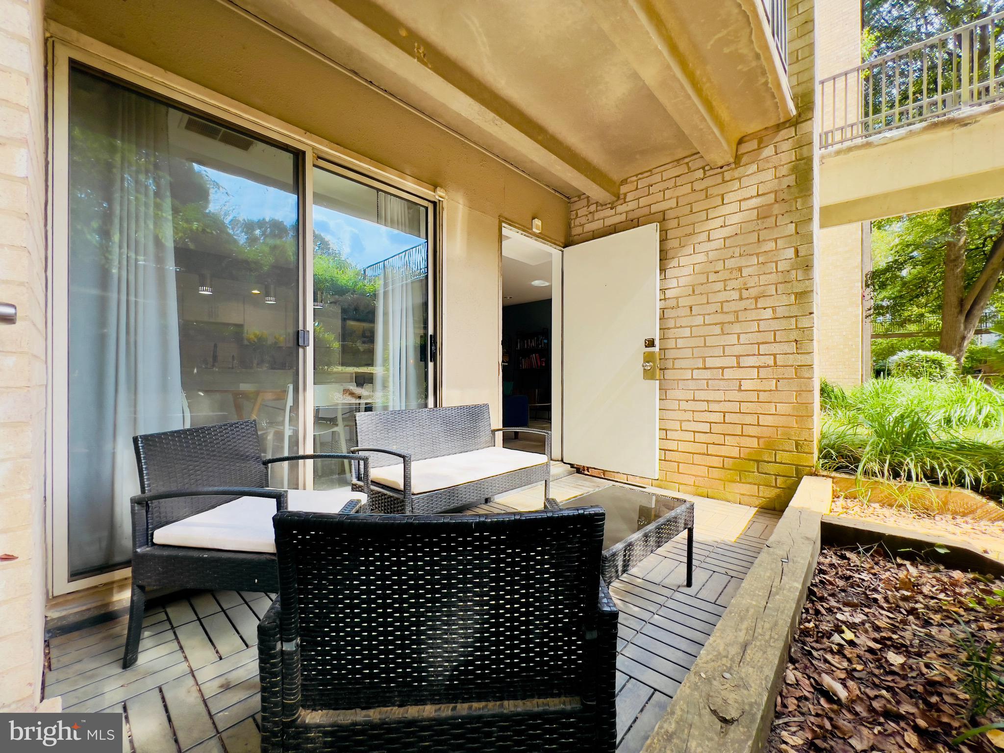 BETHESDA PARK - Residential