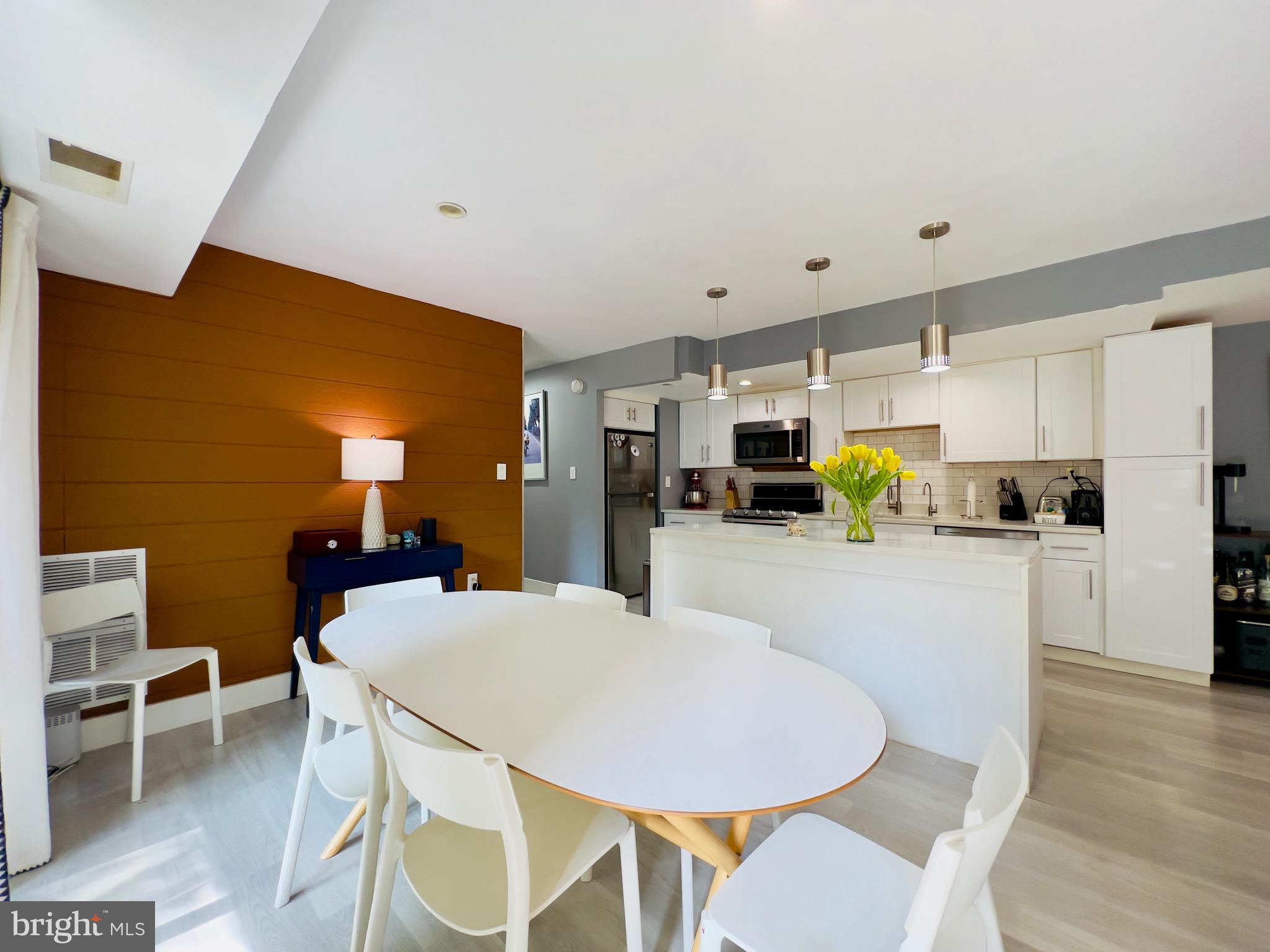 BETHESDA PARK - Residential