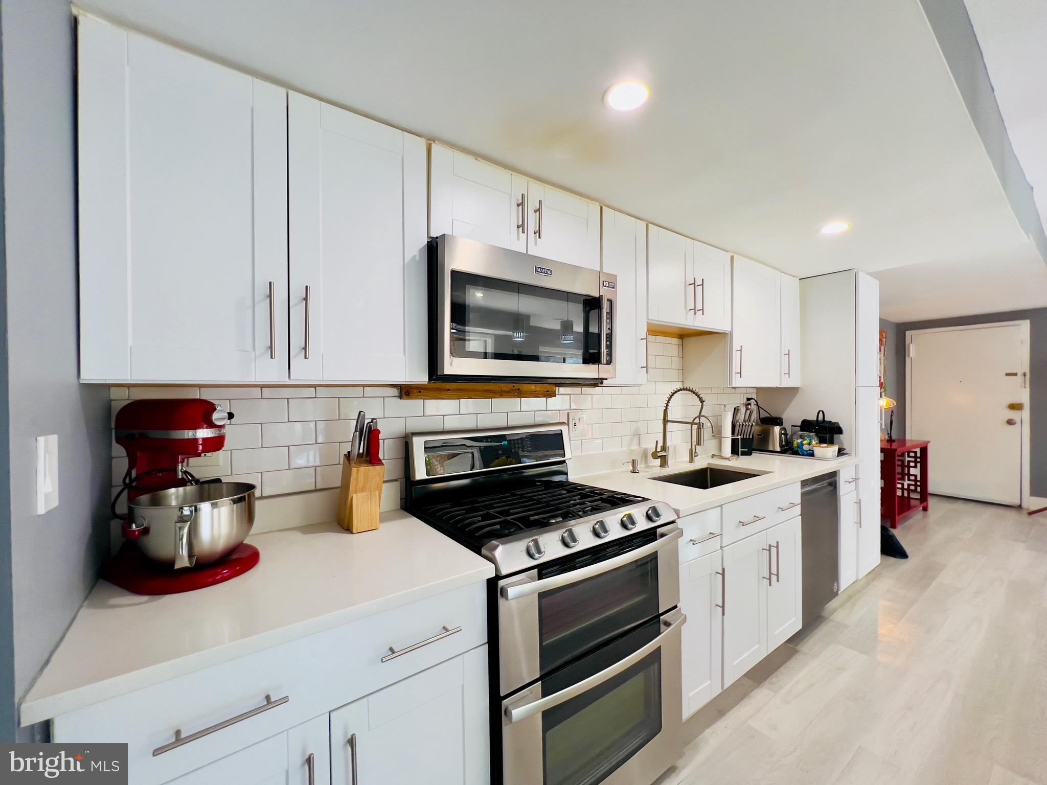 BETHESDA PARK - Residential