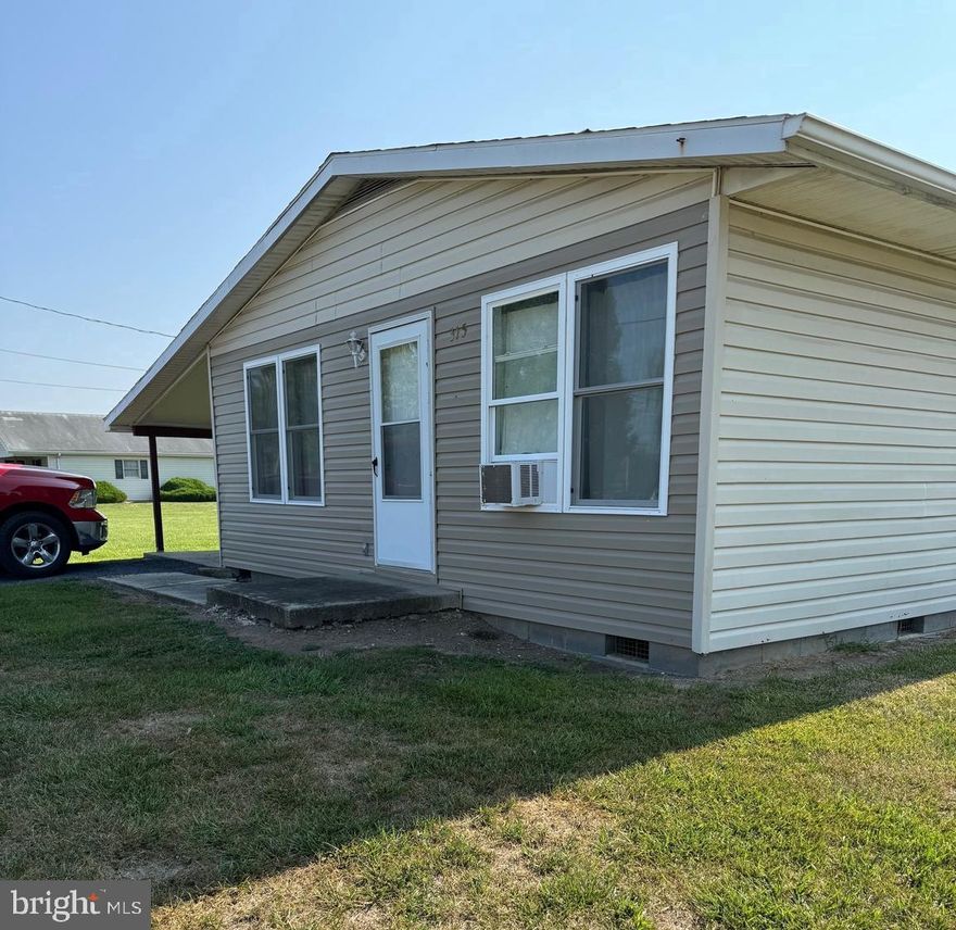 3 Bedroom 1 Bath home located in Moorefield.  Conveniently located near schools, shopping and other services.  Storage building on-site.
