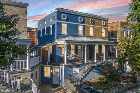 Photo of 517 Somerset Place NW, WASHINGTON, DC 20011 (MLS # DCDC2221212)