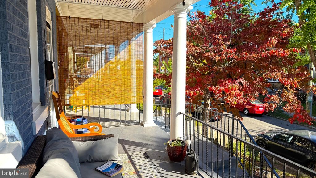 Photo of 517 Somerset Place NW, WASHINGTON, DC 20011 (MLS # DCDC2221212)