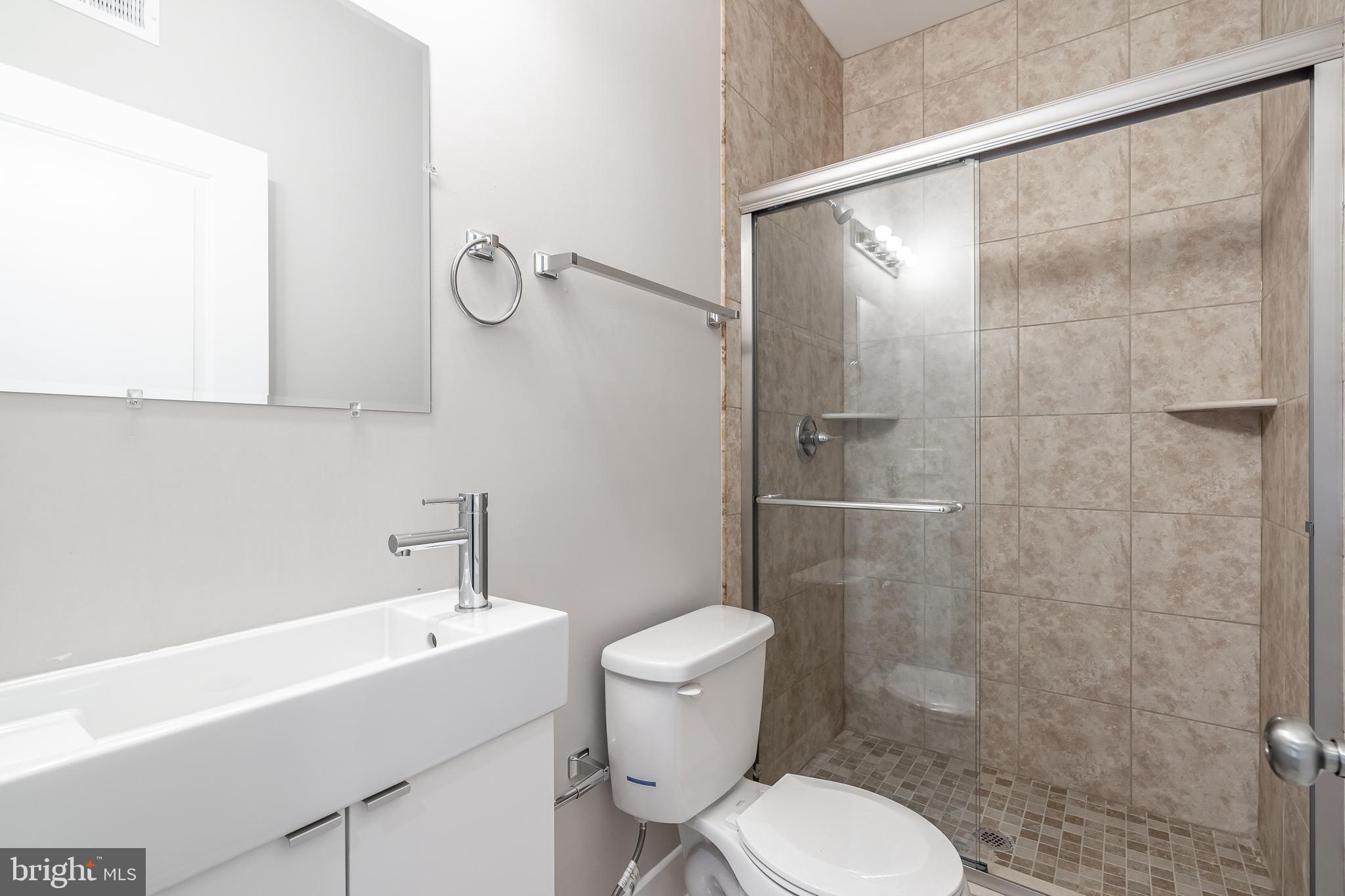 POWELTON VILLAGE - Residential Lease