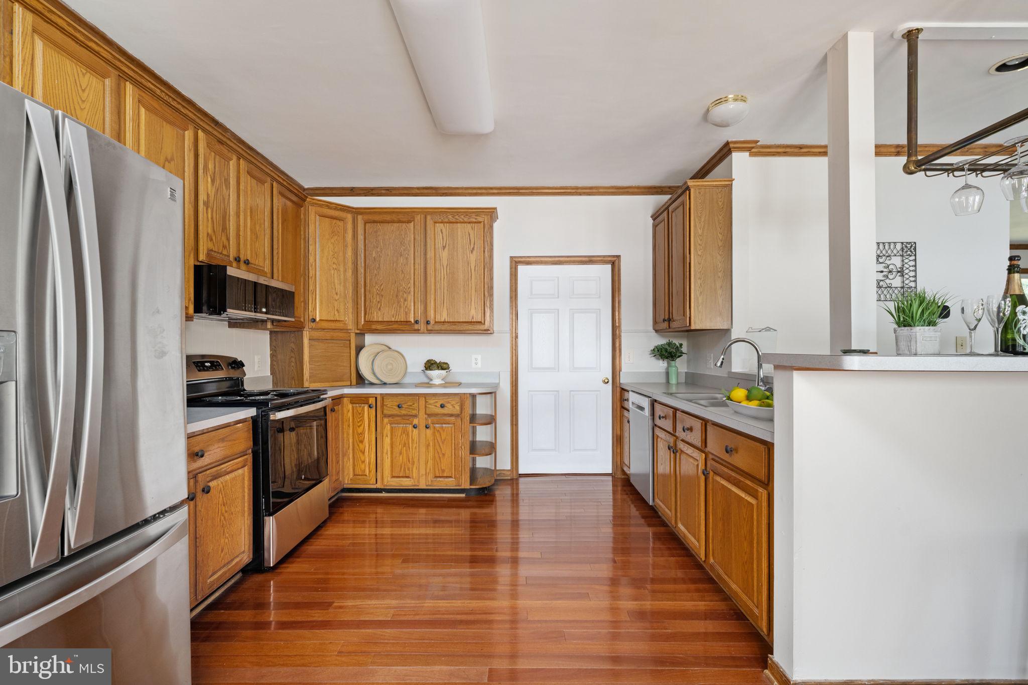 LAKE LAND OR - Residential