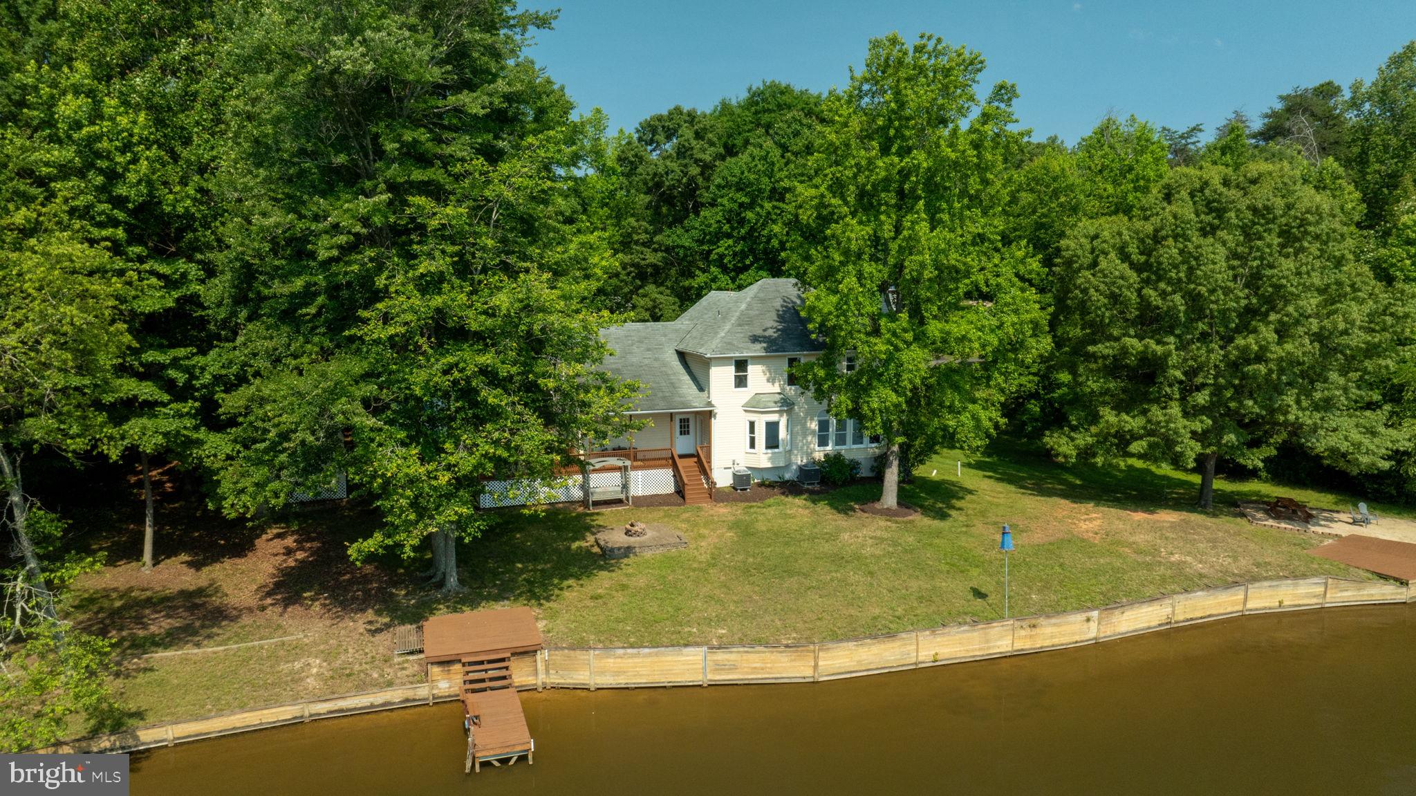 LAKE LAND OR - Residential