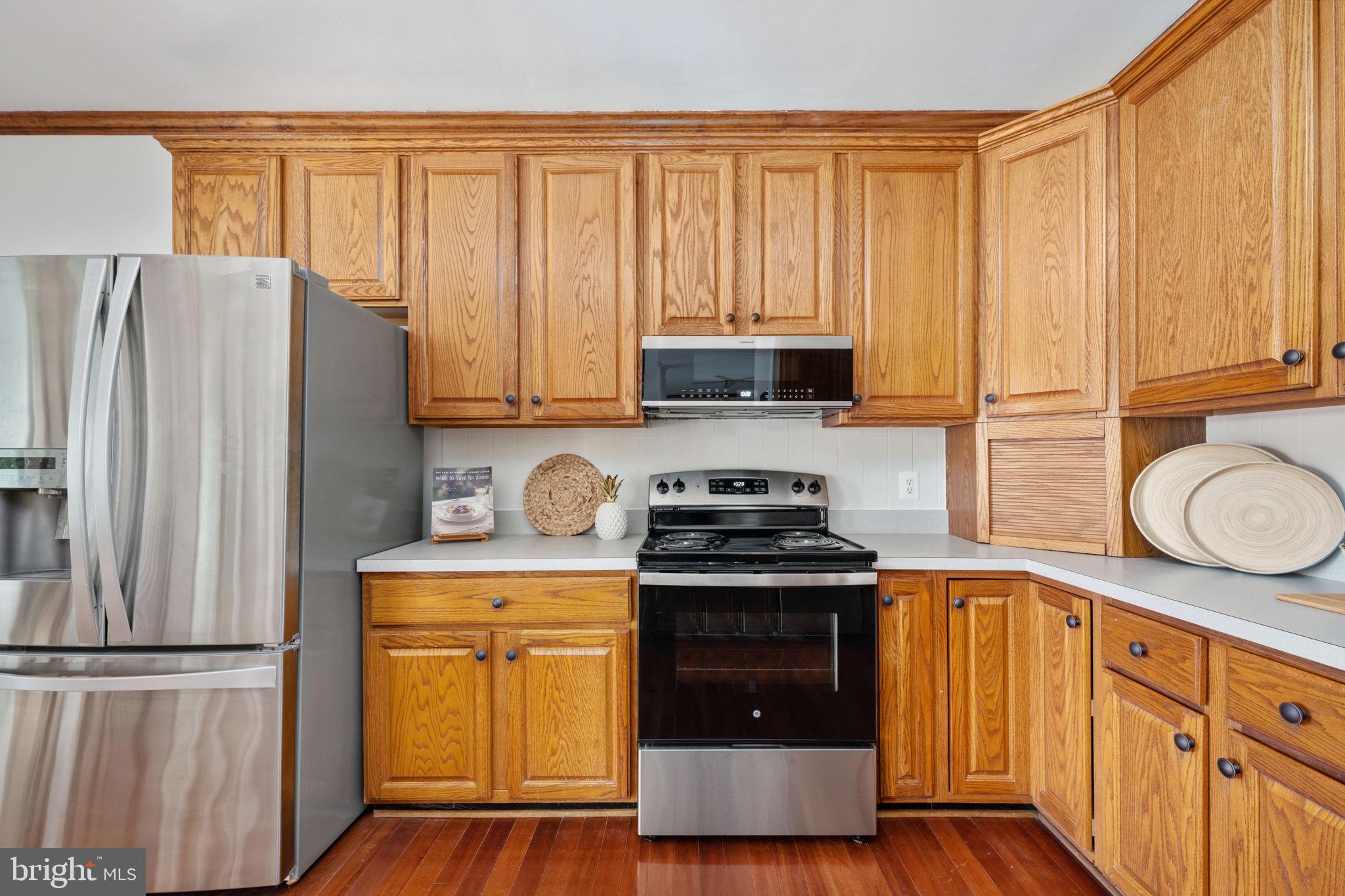 LAKE LAND OR - Residential