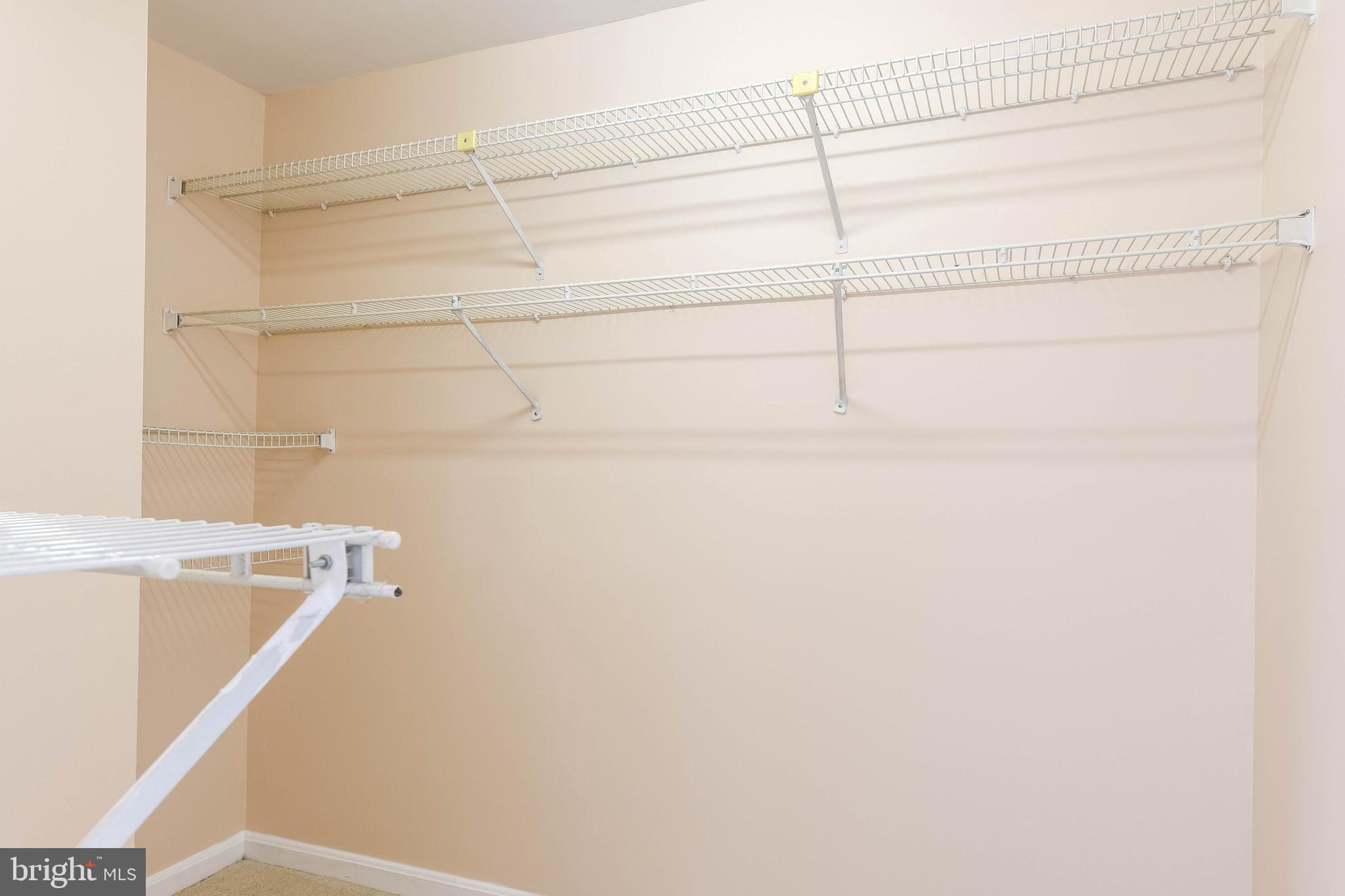 LAFAYETTE FOREST - Residential Lease