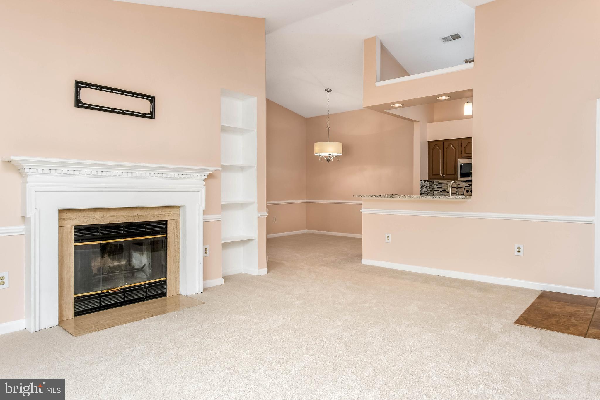 LAFAYETTE FOREST - Residential Lease