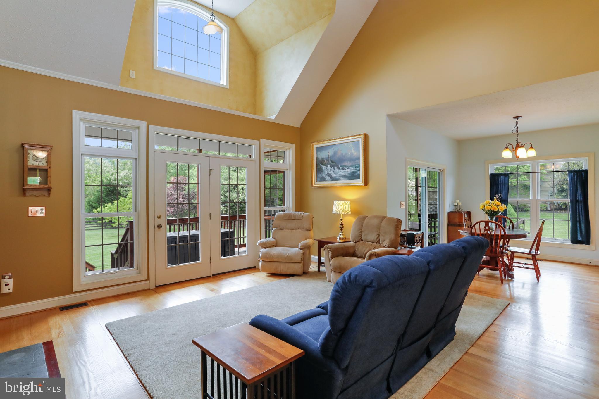 CORNERS AT ARDEN - Residential