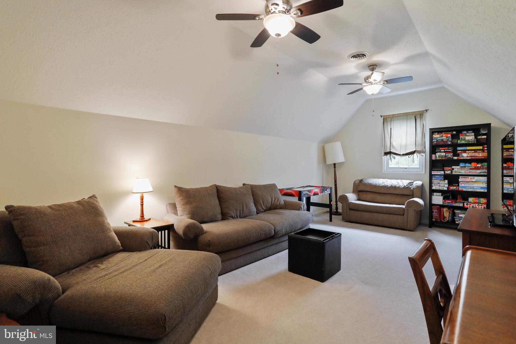 CORNERS AT ARDEN - Residential