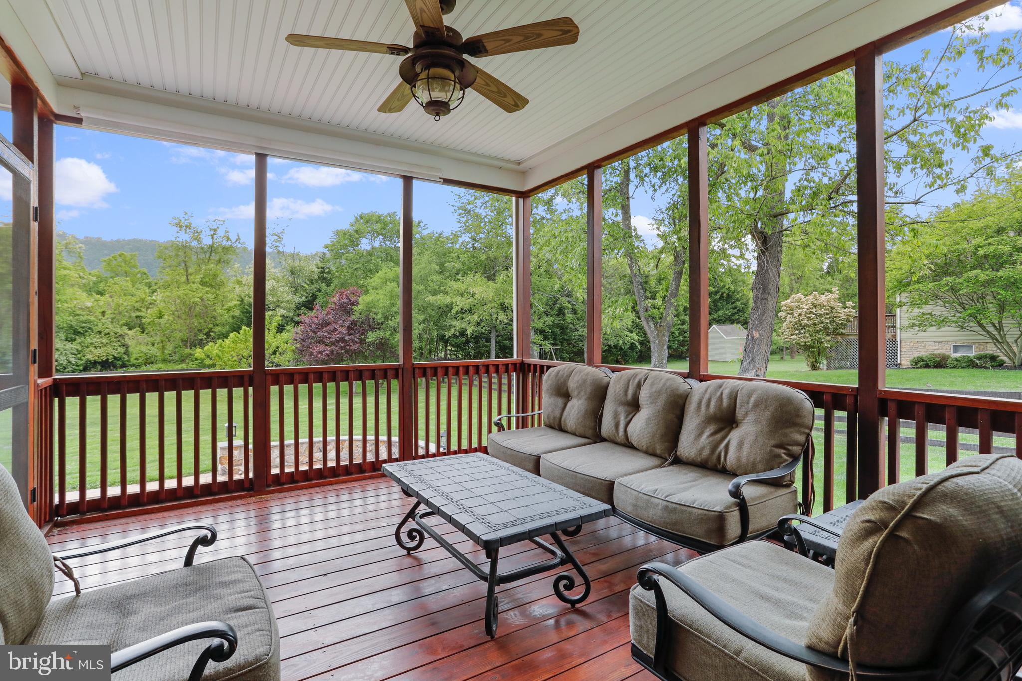 CORNERS AT ARDEN - Residential