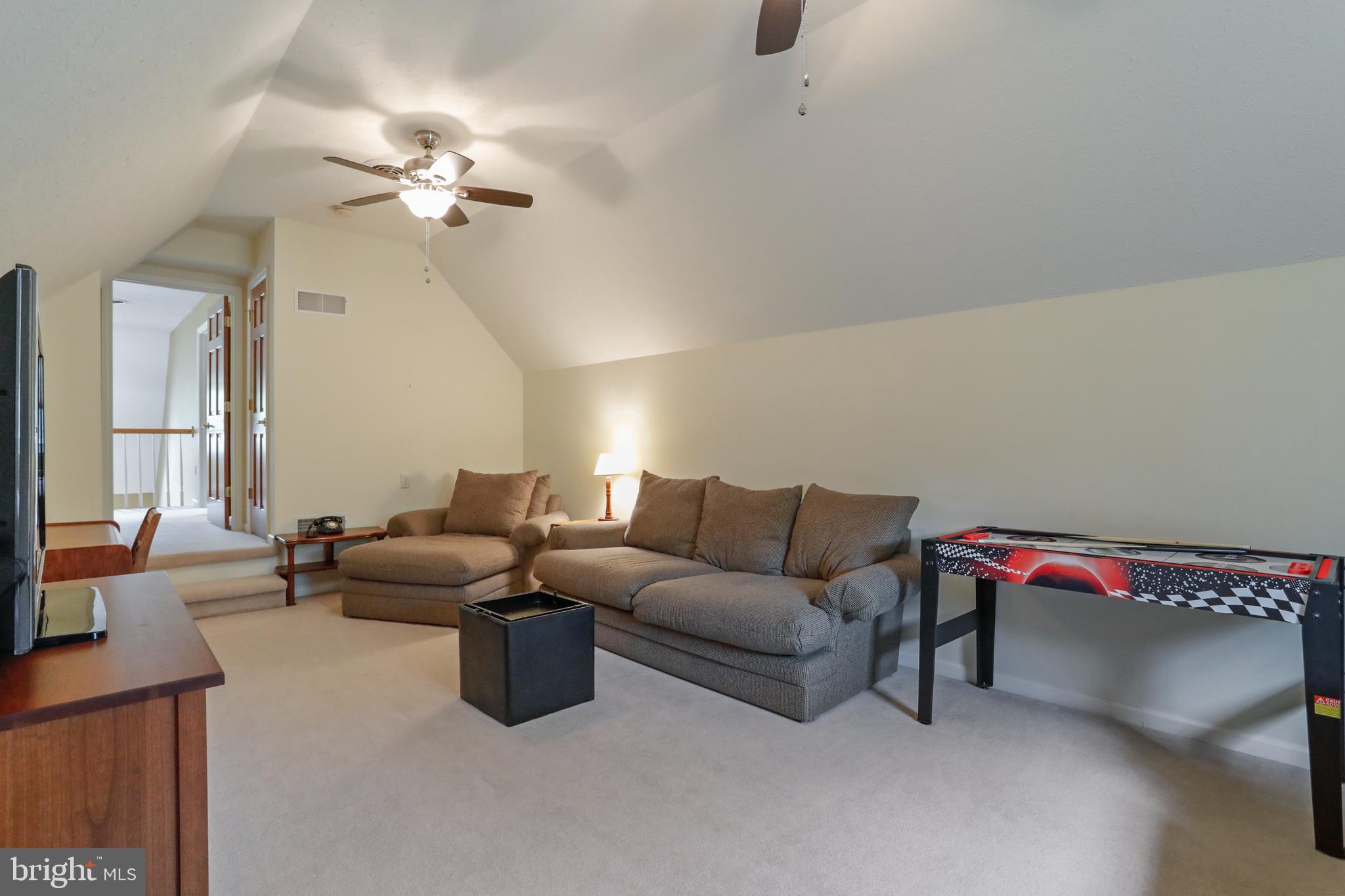 CORNERS AT ARDEN - Residential