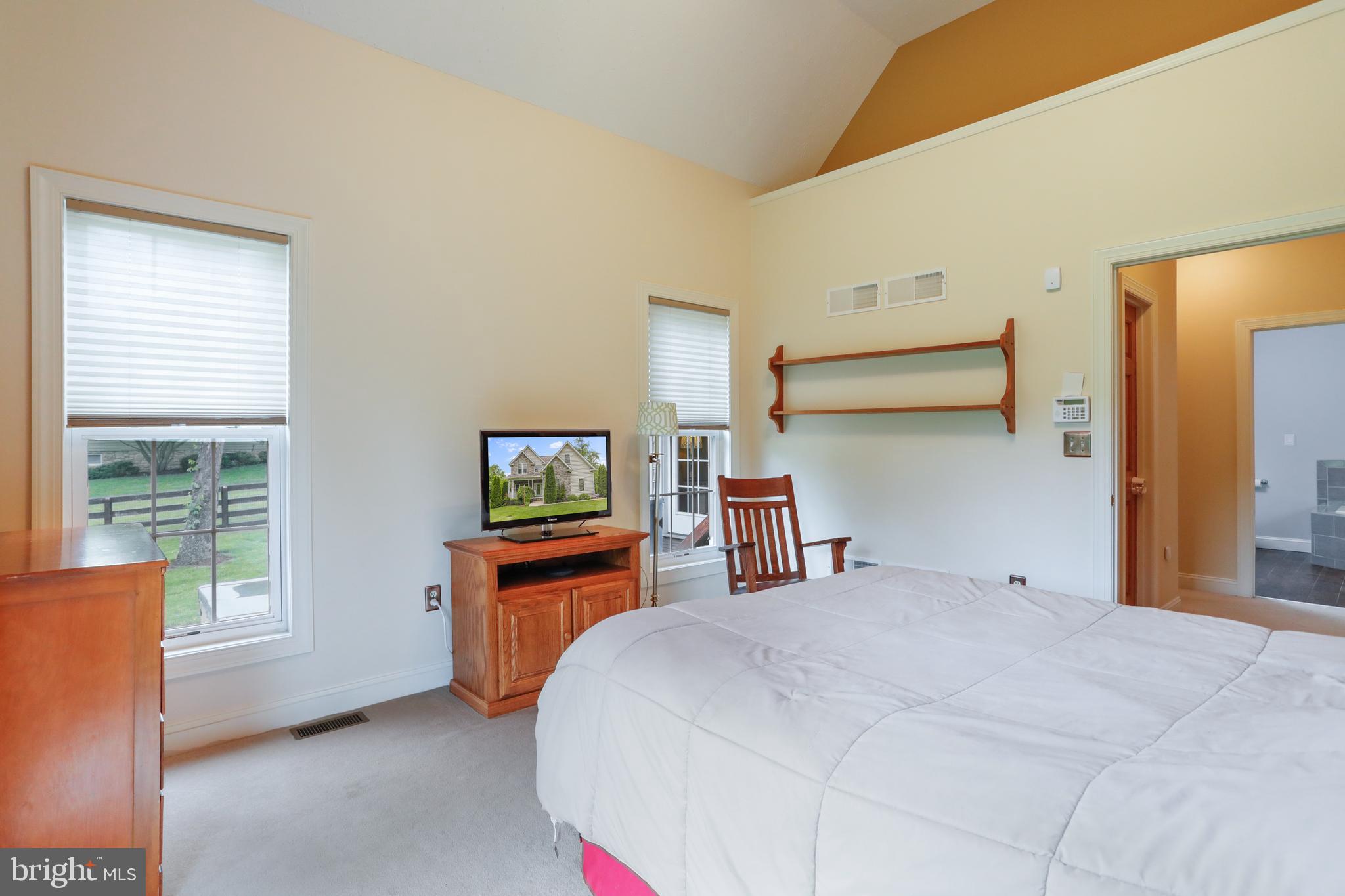 CORNERS AT ARDEN - Residential