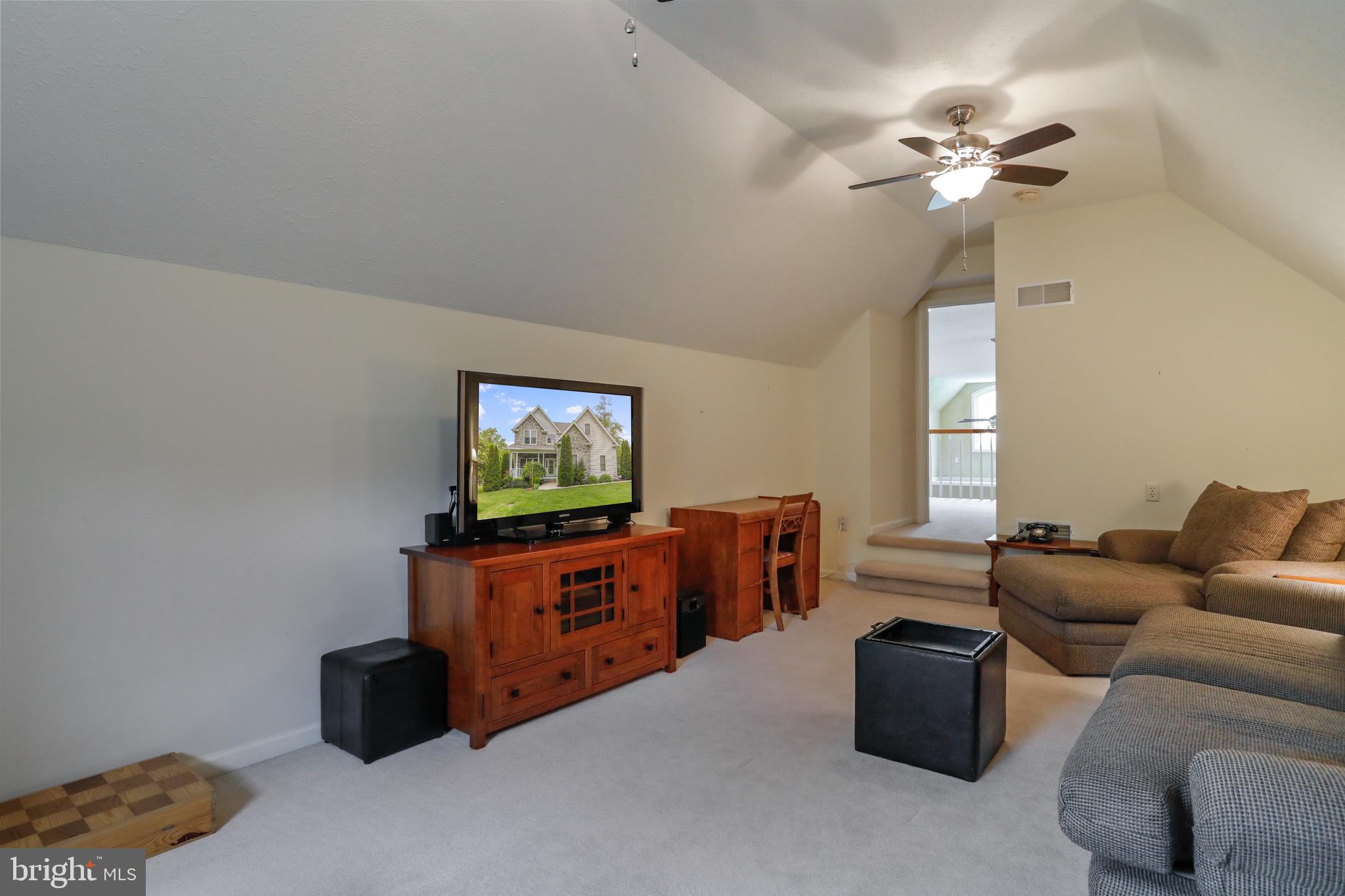 CORNERS AT ARDEN - Residential