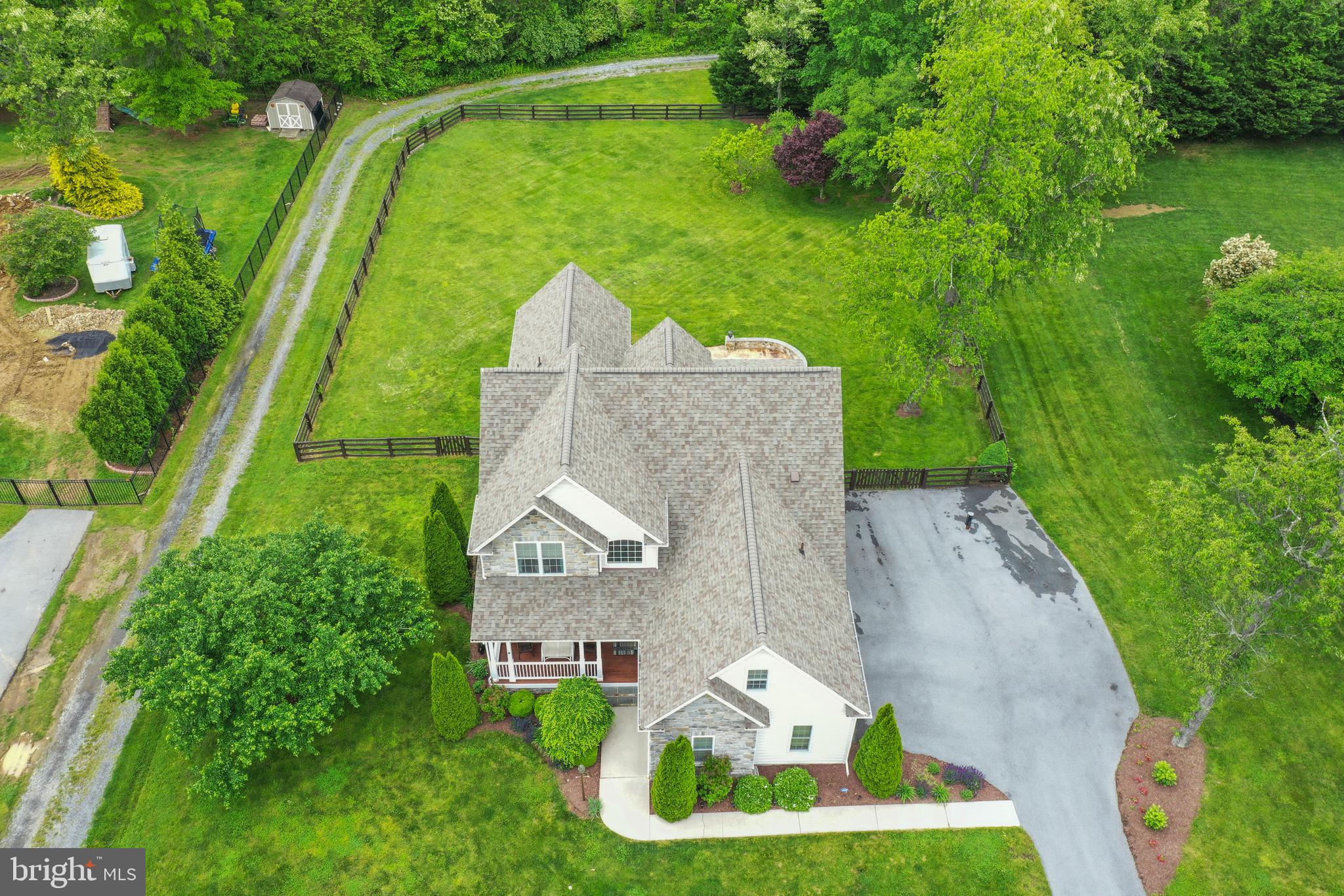 CORNERS AT ARDEN - Residential