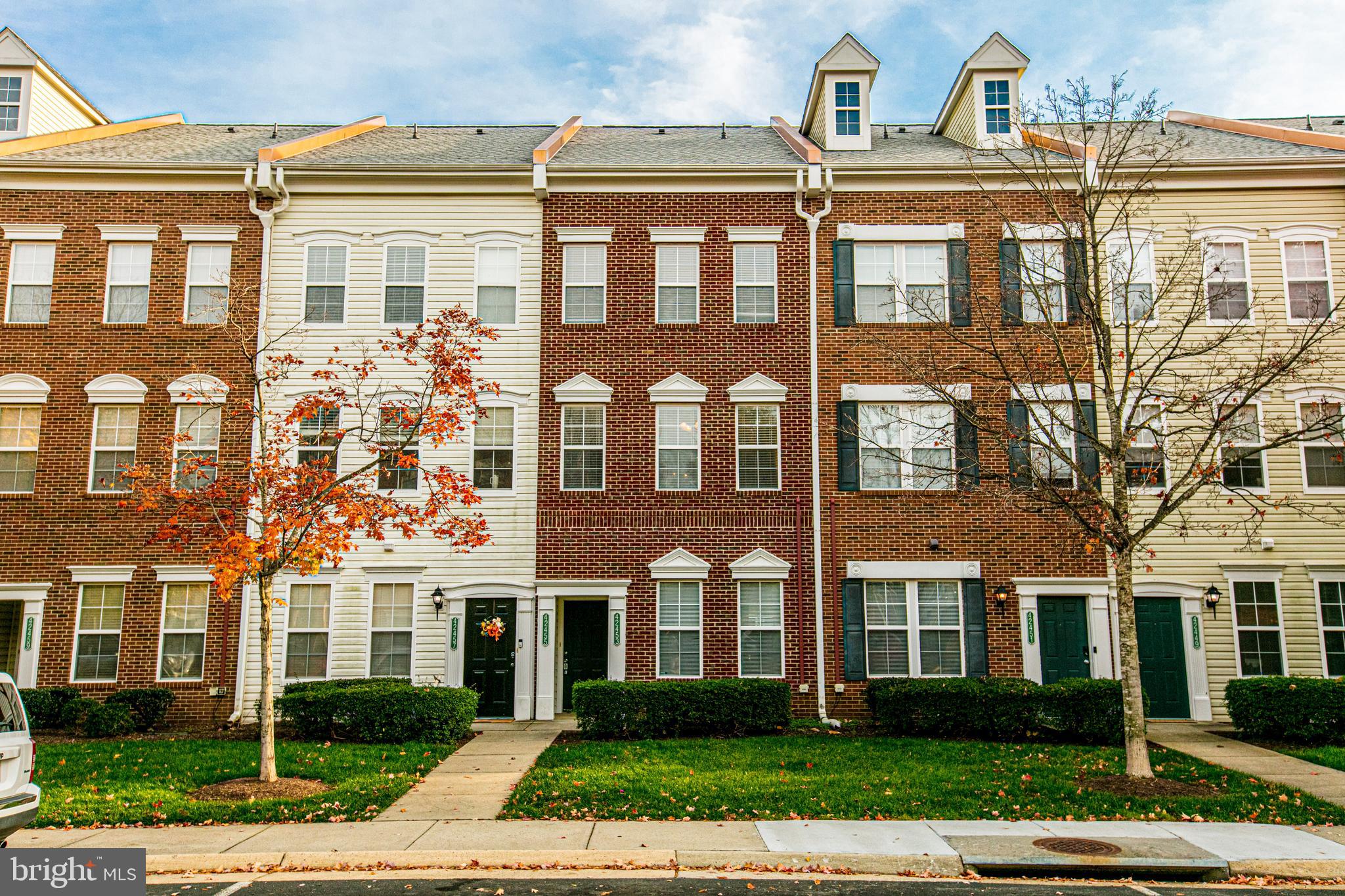 SUMMERFIELD - Residential Lease