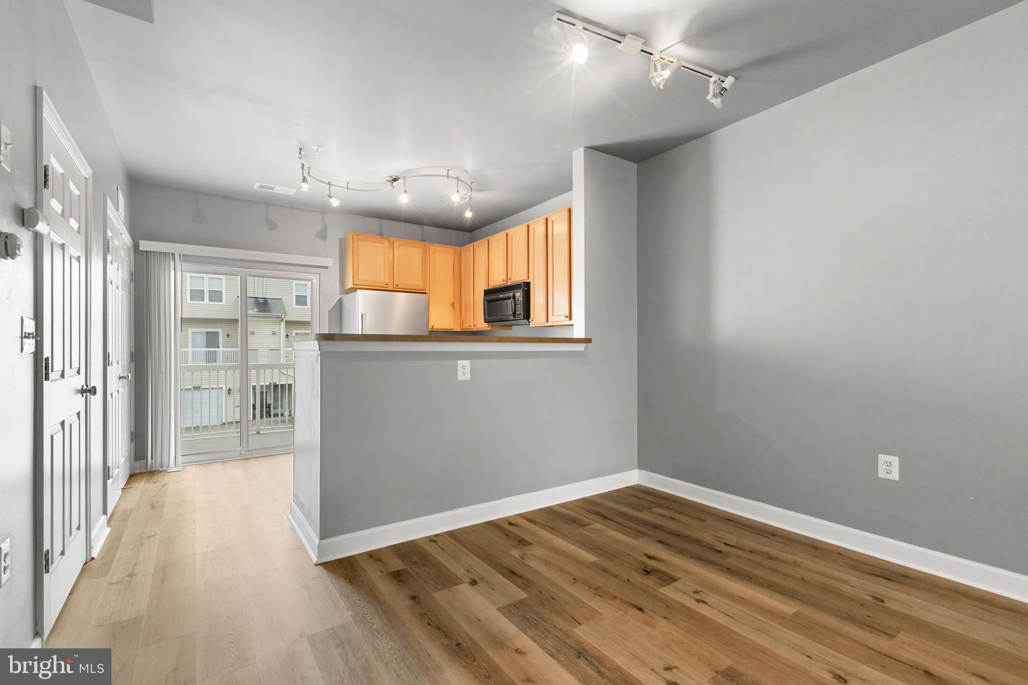 SUMMERFIELD - Residential Lease