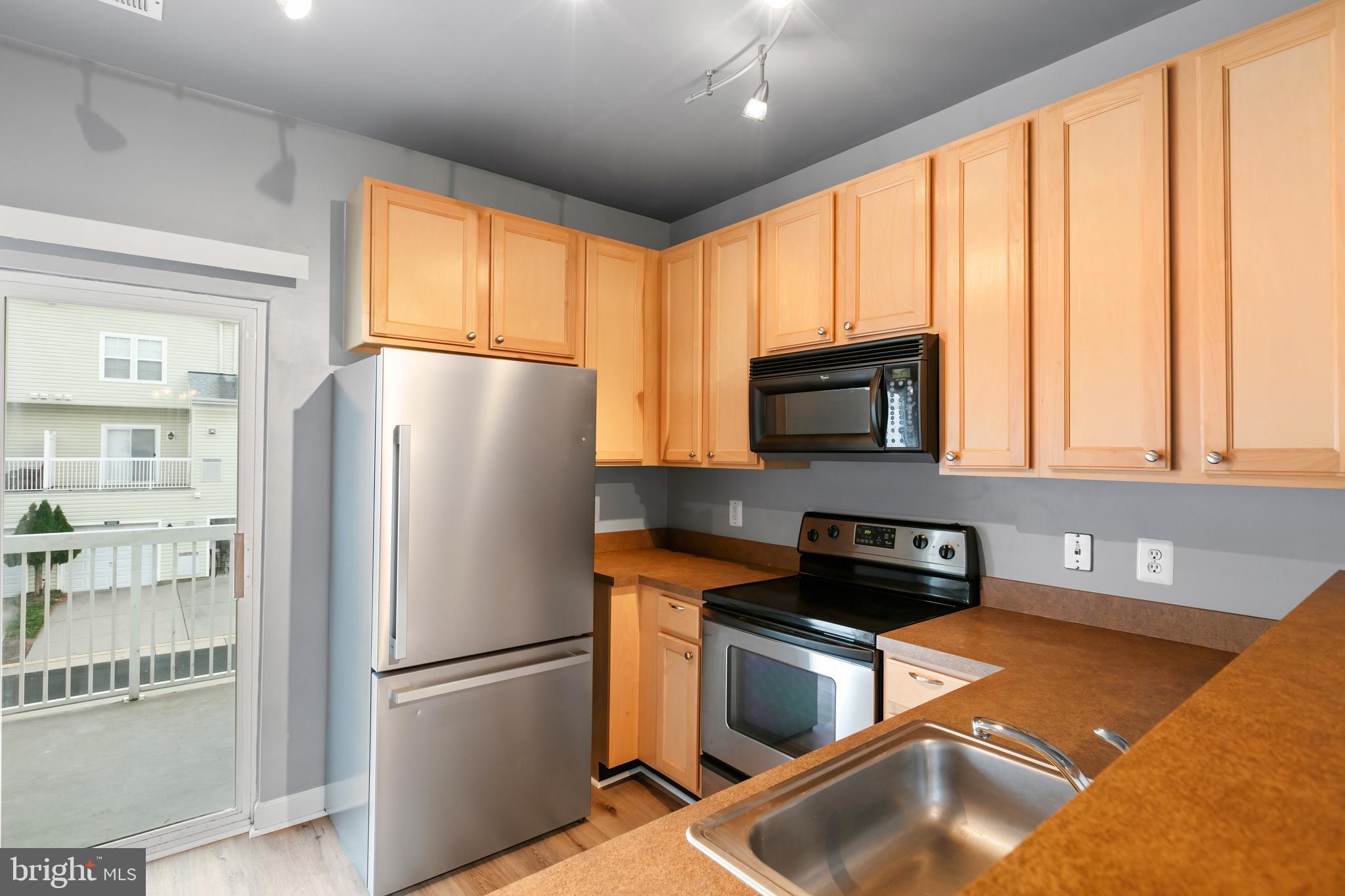 SUMMERFIELD - Residential Lease