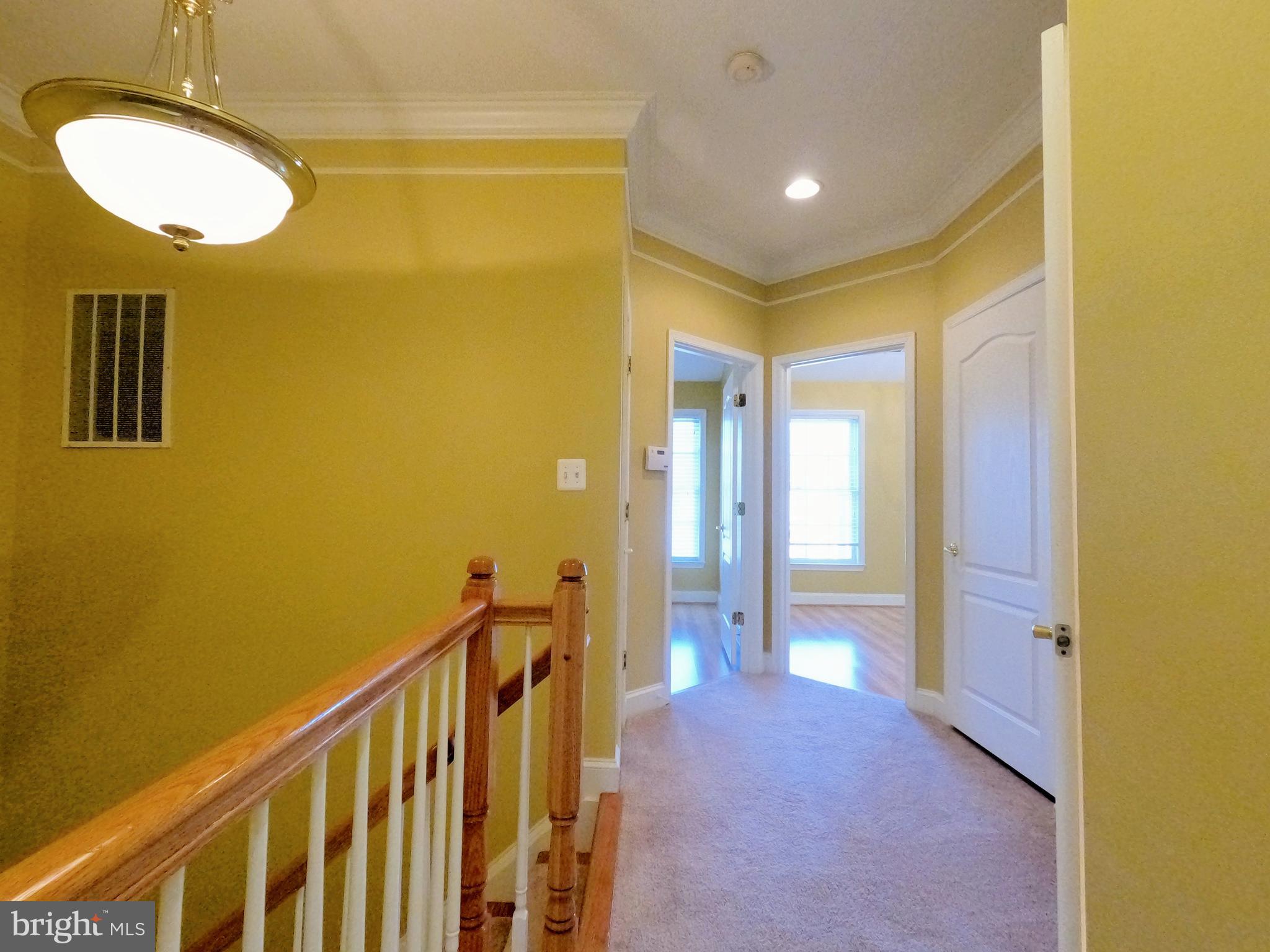 FAIRFAX CENTER LANDBAY - Residential Lease