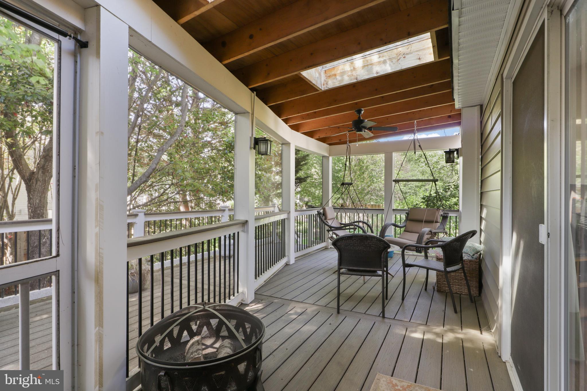 KINGSTON CHASE - Residential