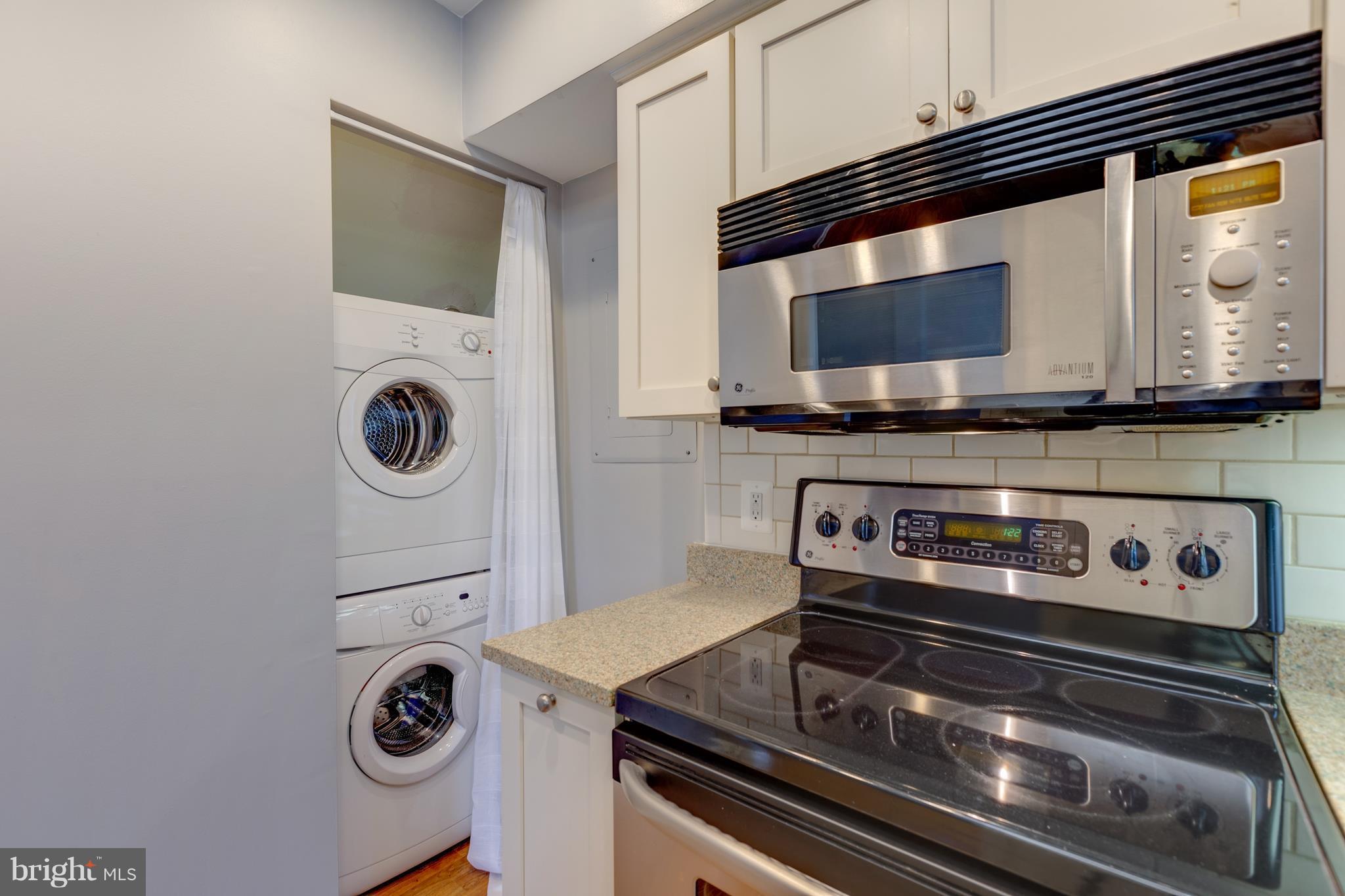 FAIRLINGTON MEWS - Residential Lease