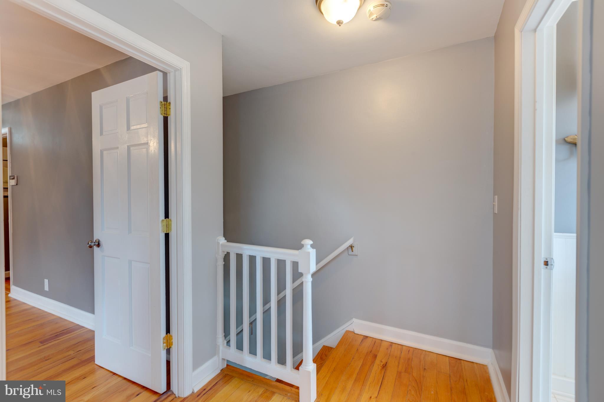 FAIRLINGTON MEWS - Residential Lease