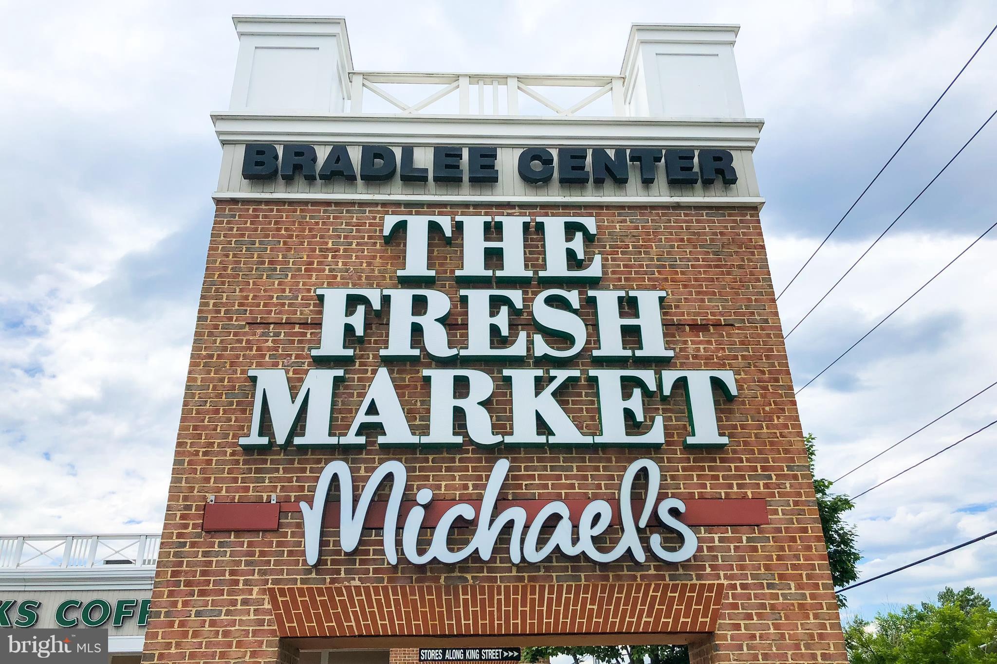 FAIRLINGTON MEWS - Residential Lease