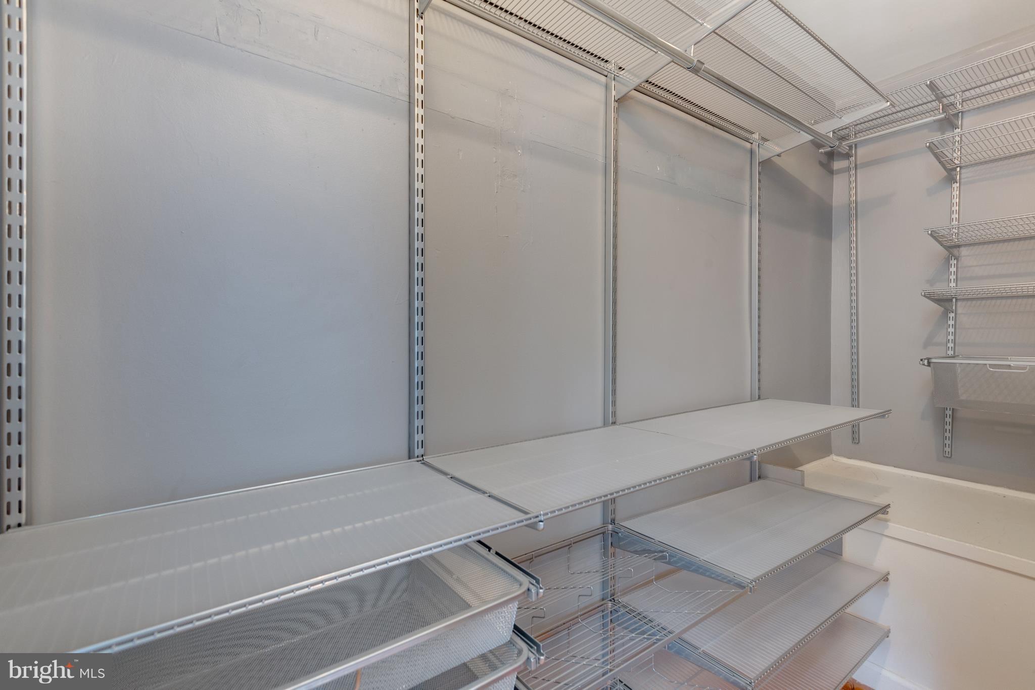 FAIRLINGTON MEWS - Residential Lease