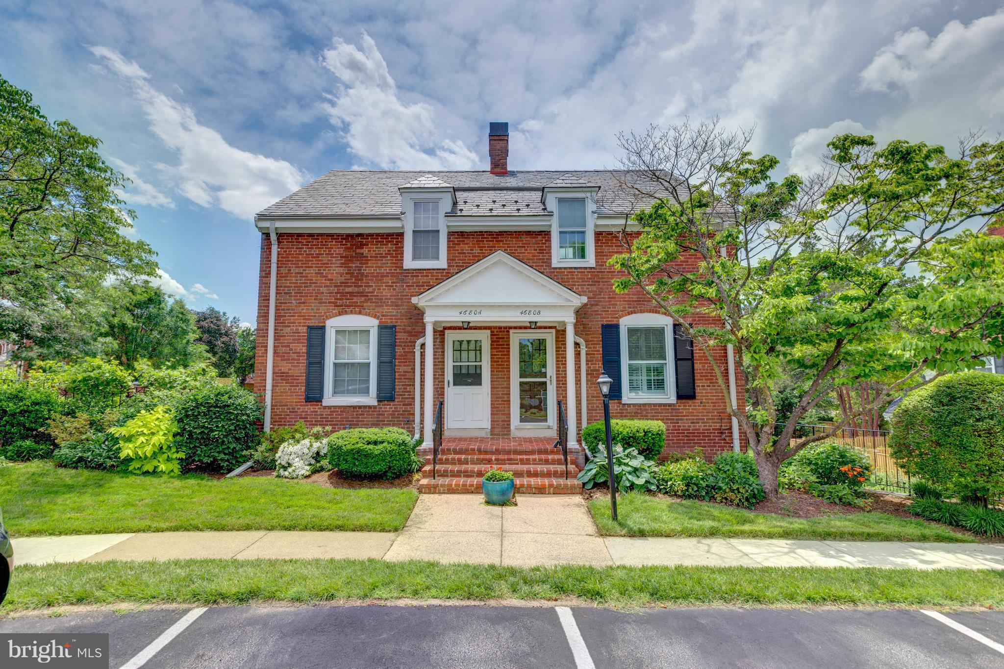 FAIRLINGTON MEWS - Residential Lease