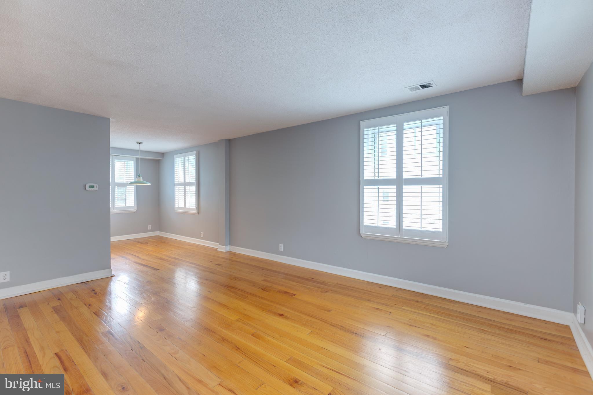 FAIRLINGTON MEWS - Residential Lease
