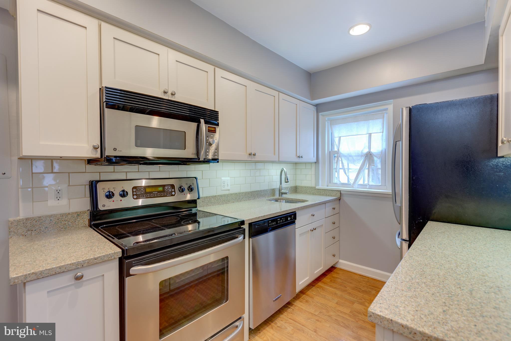 FAIRLINGTON MEWS - Residential Lease