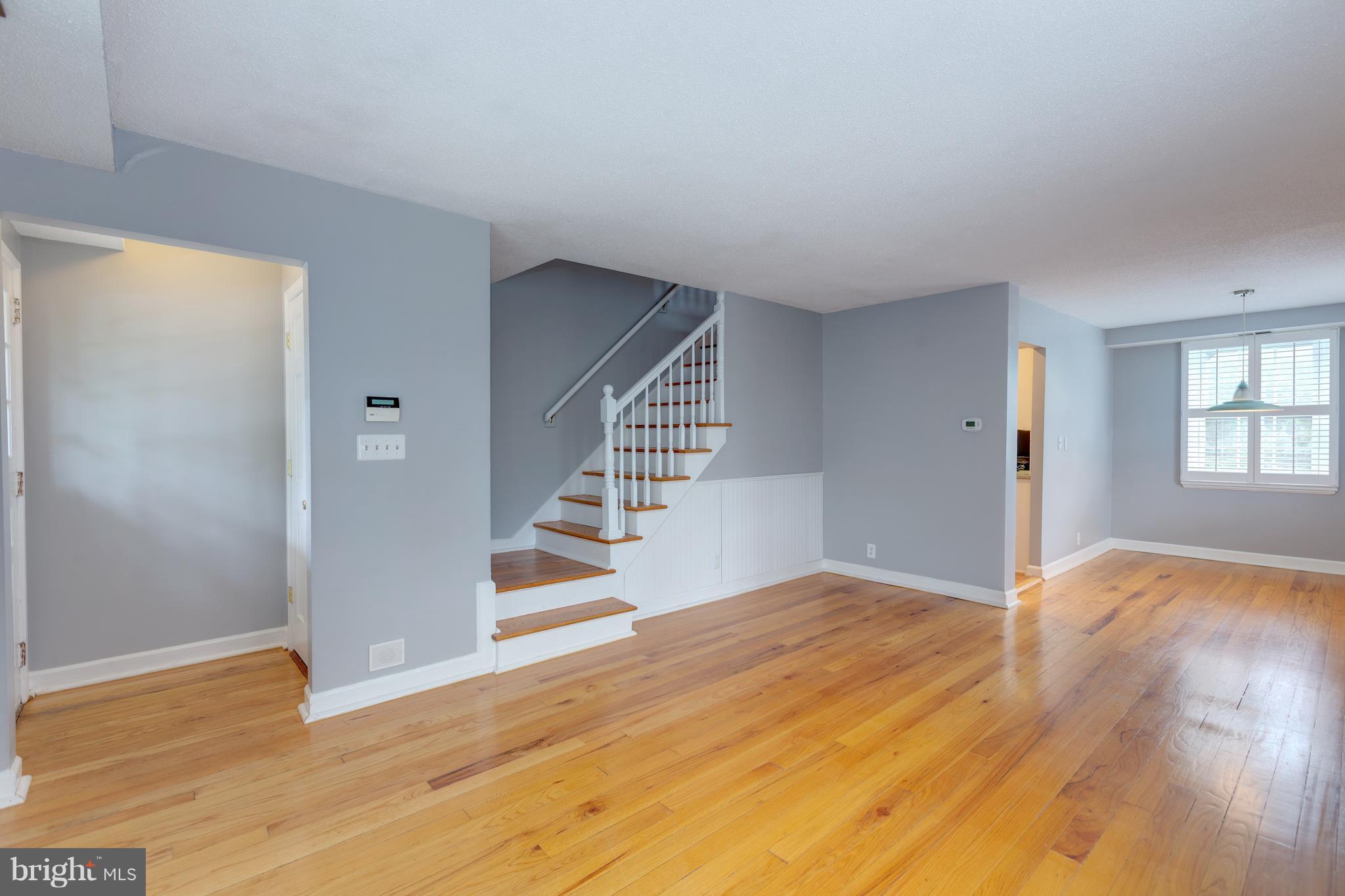 FAIRLINGTON MEWS - Residential Lease