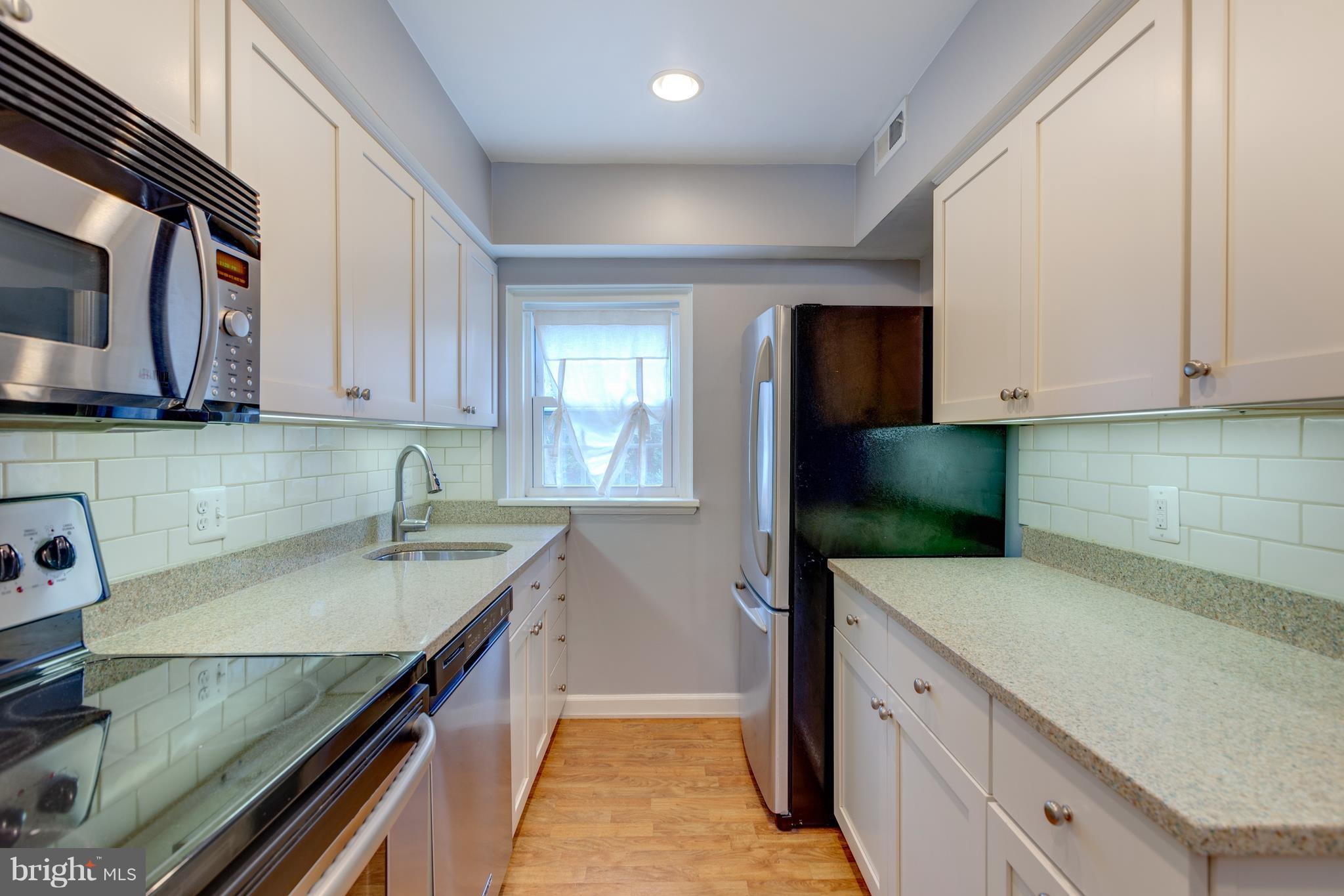 FAIRLINGTON MEWS - Residential Lease