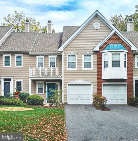 Townhouse For Sale - 112 Treymore Court<br/> PENNINGTON, NJ 08534