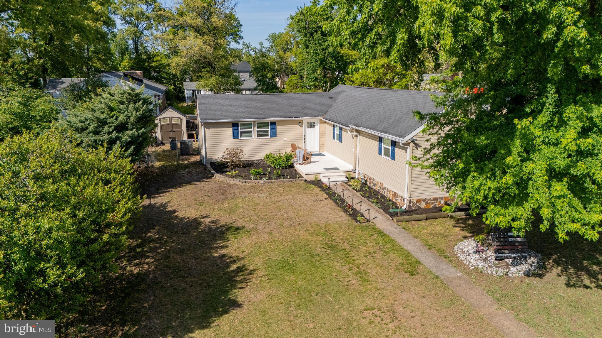ROCKWOOD BEACH - Residential