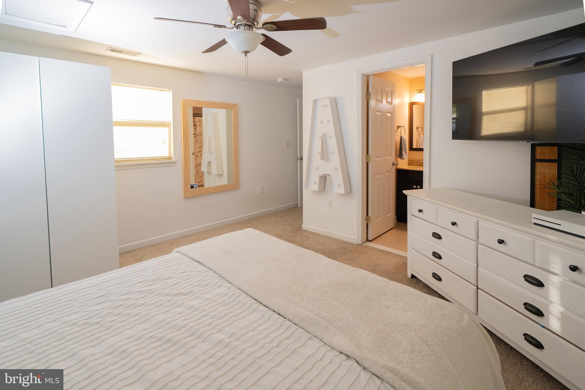 ROCKWOOD BEACH - Residential