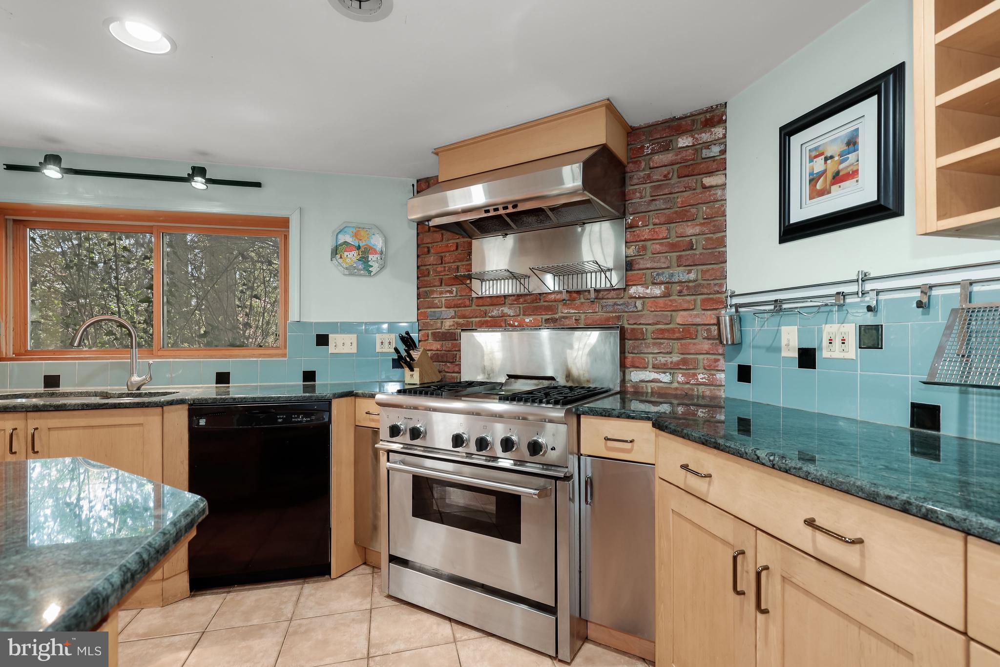 CATONSVILLE - Residential